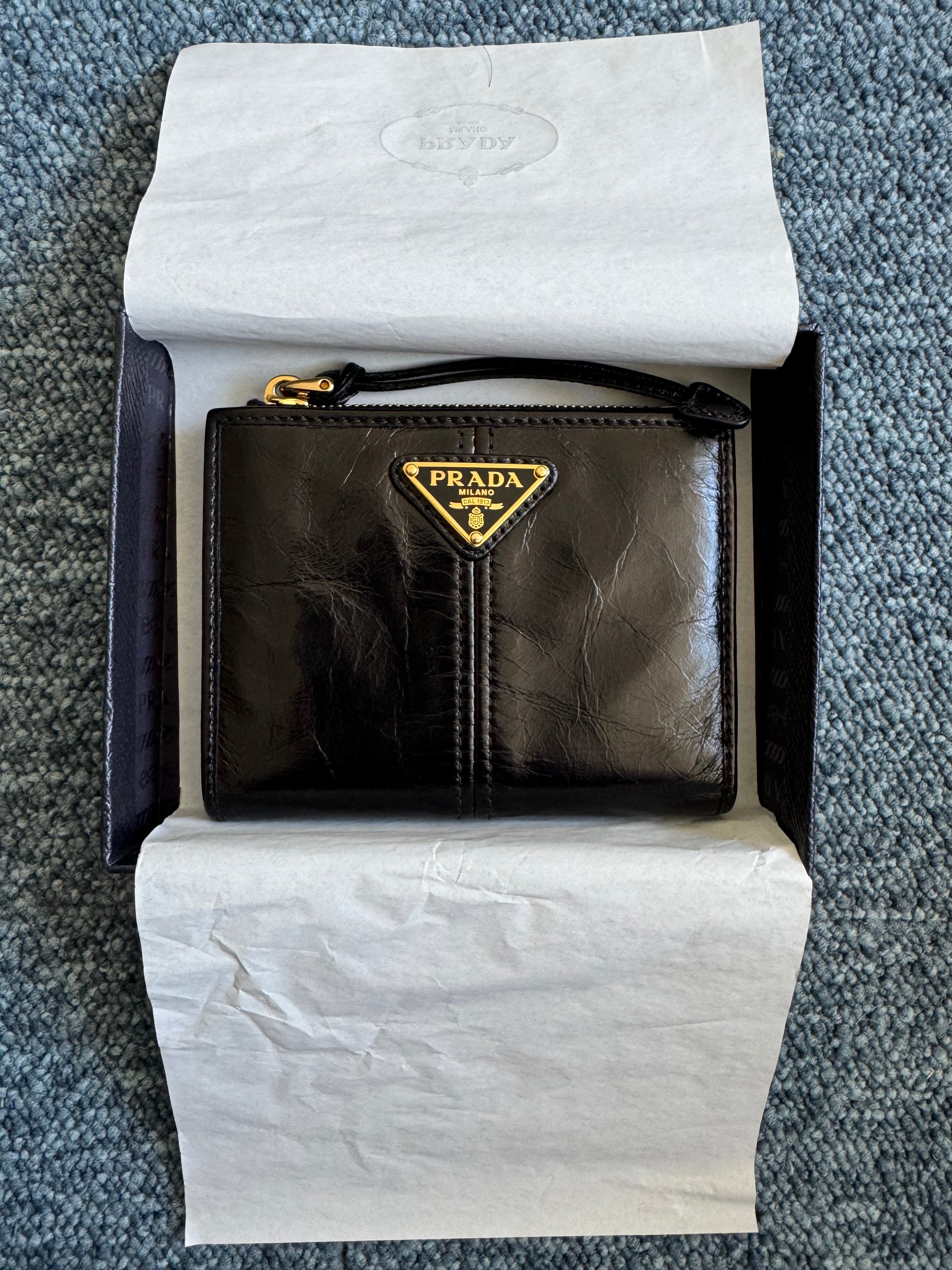 PRADA Small Leather Wallet "Black"