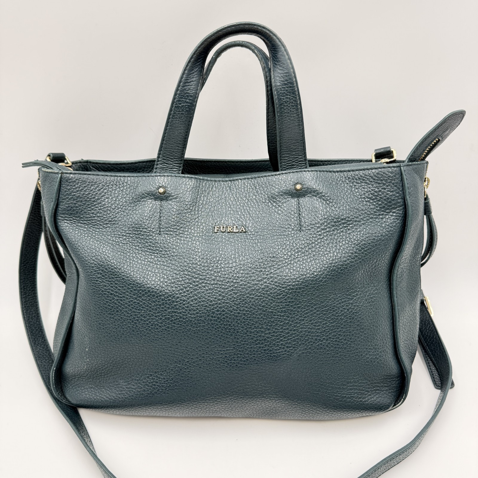 B (目立った傷や汚れなし)】フルラ Furla テッサ 26493 ハンドバッグの 
