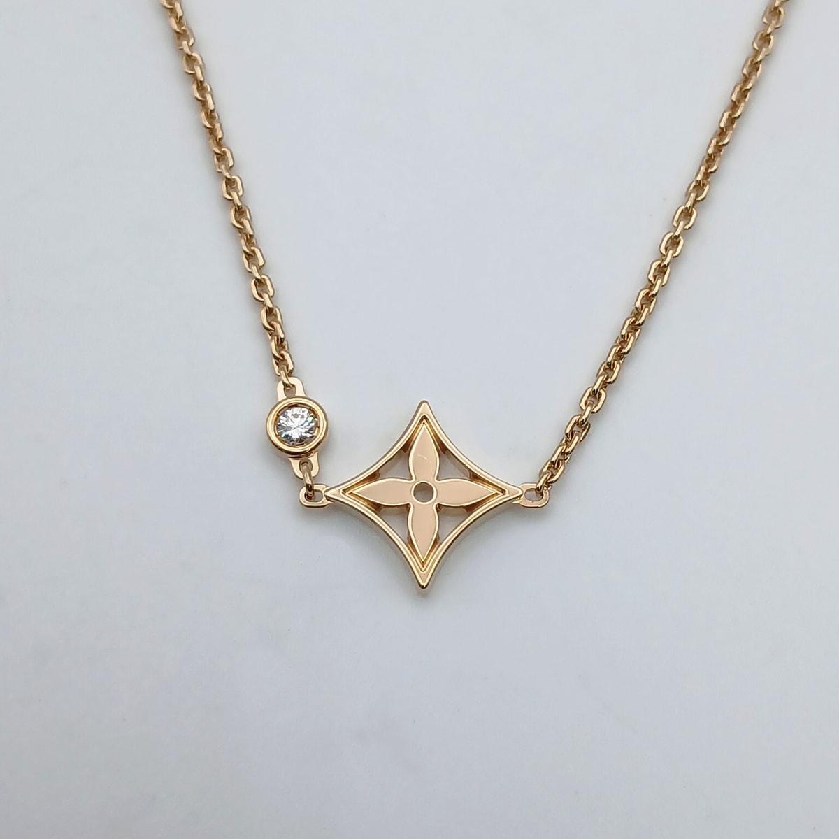 LOUIS VUITTON ルイ・ヴィトン パンダンティフ モノグラム イディール ネックレス Q93280 ゴールド レディース【中古】