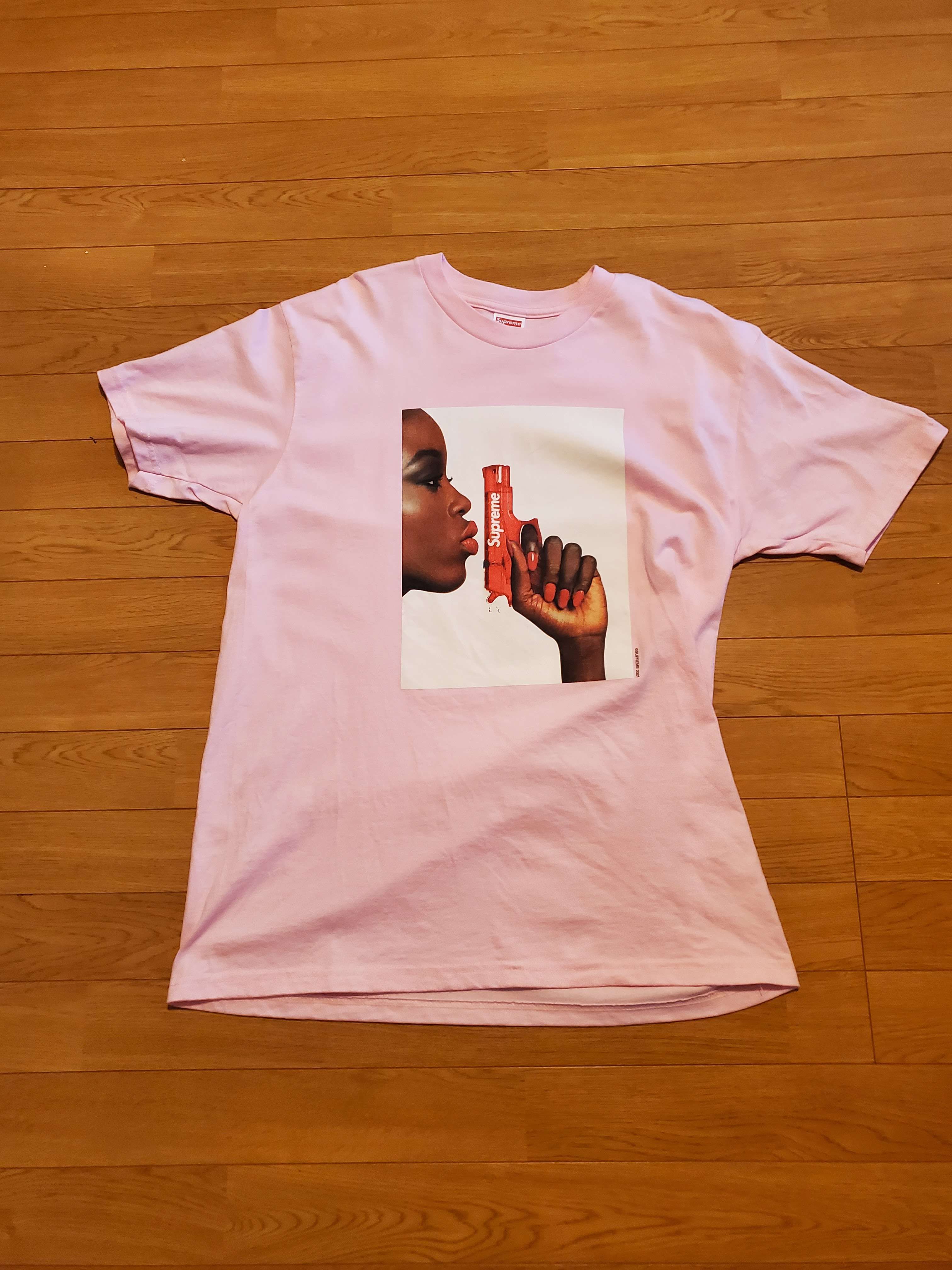 Supreme Water Pistol Tee "Pink"