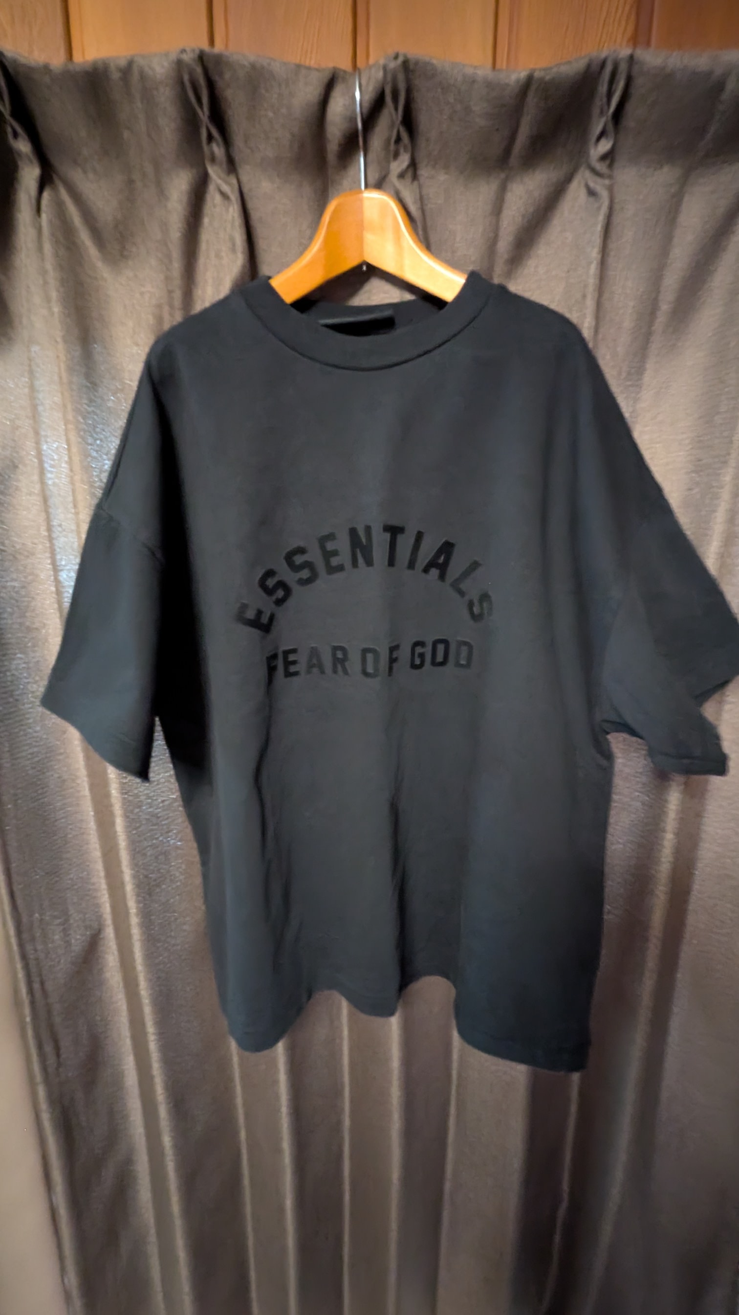 FEAR OF GOD ESSENTIALS Heavy S/S Tee "Black"