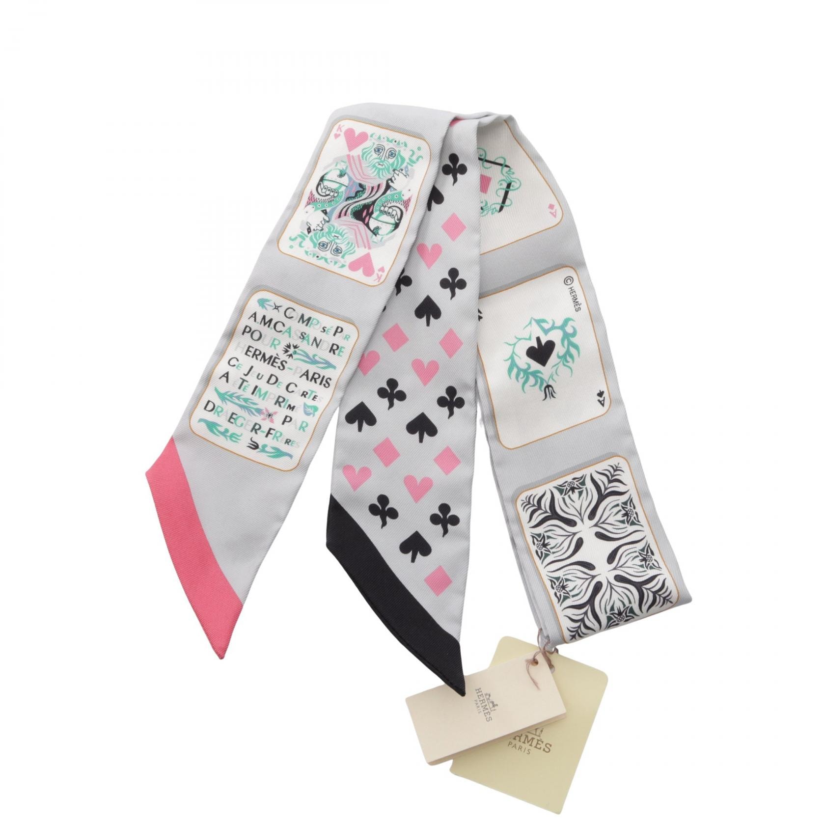 エルメス HERMES ツイリー JEU DE CARTES リボン スカーフ 衣料品 シルク シルク ピンク レディース グレー系 / ブラック系 / ピンク系 【中古】