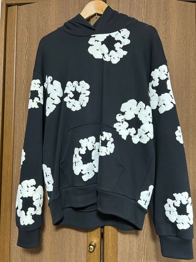 DENIM TEARS The Cotton Wreath Sweatshirt "Black"