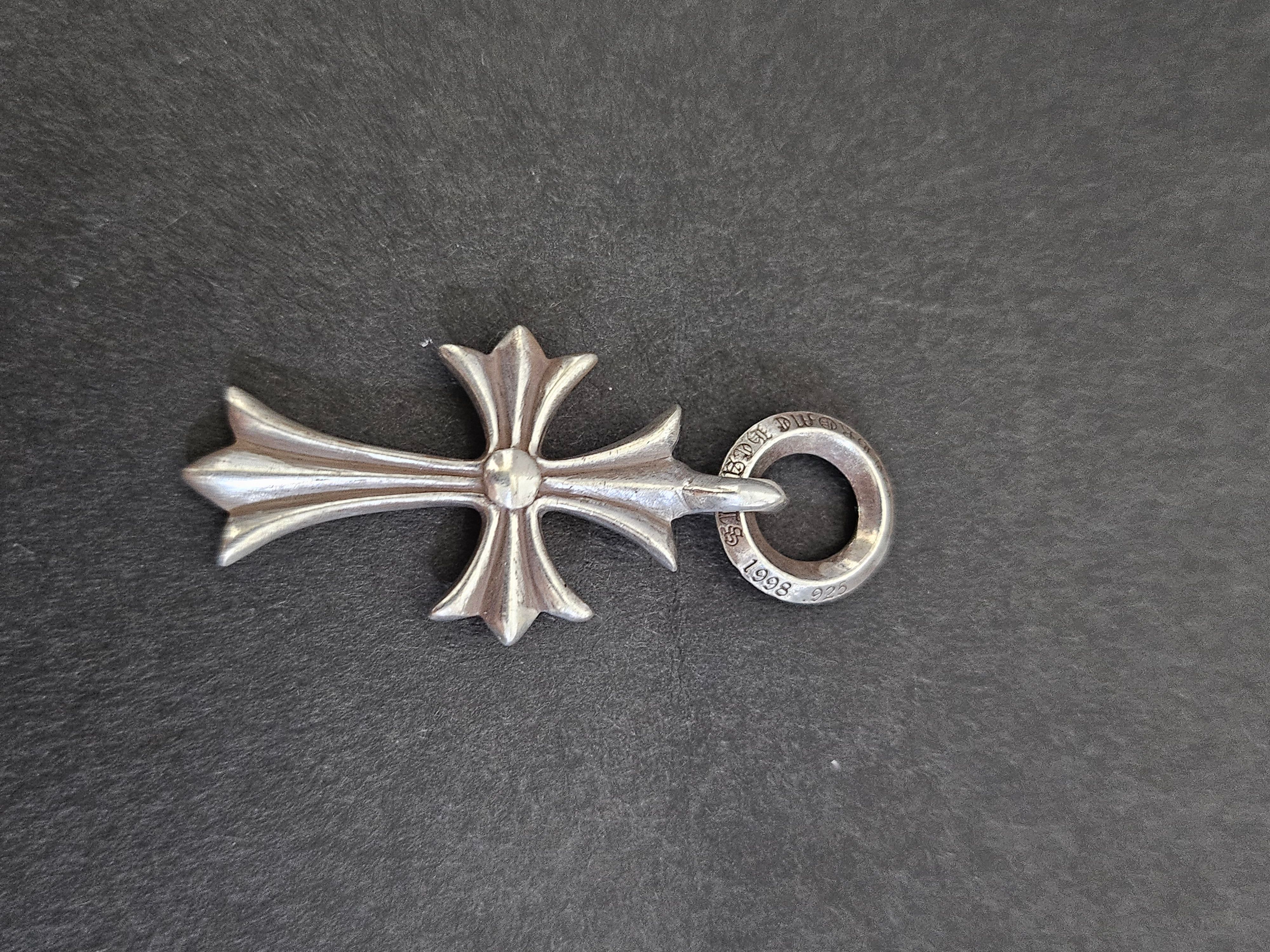 Chrome Hearts Tiny CH Cross Charm "Silver"