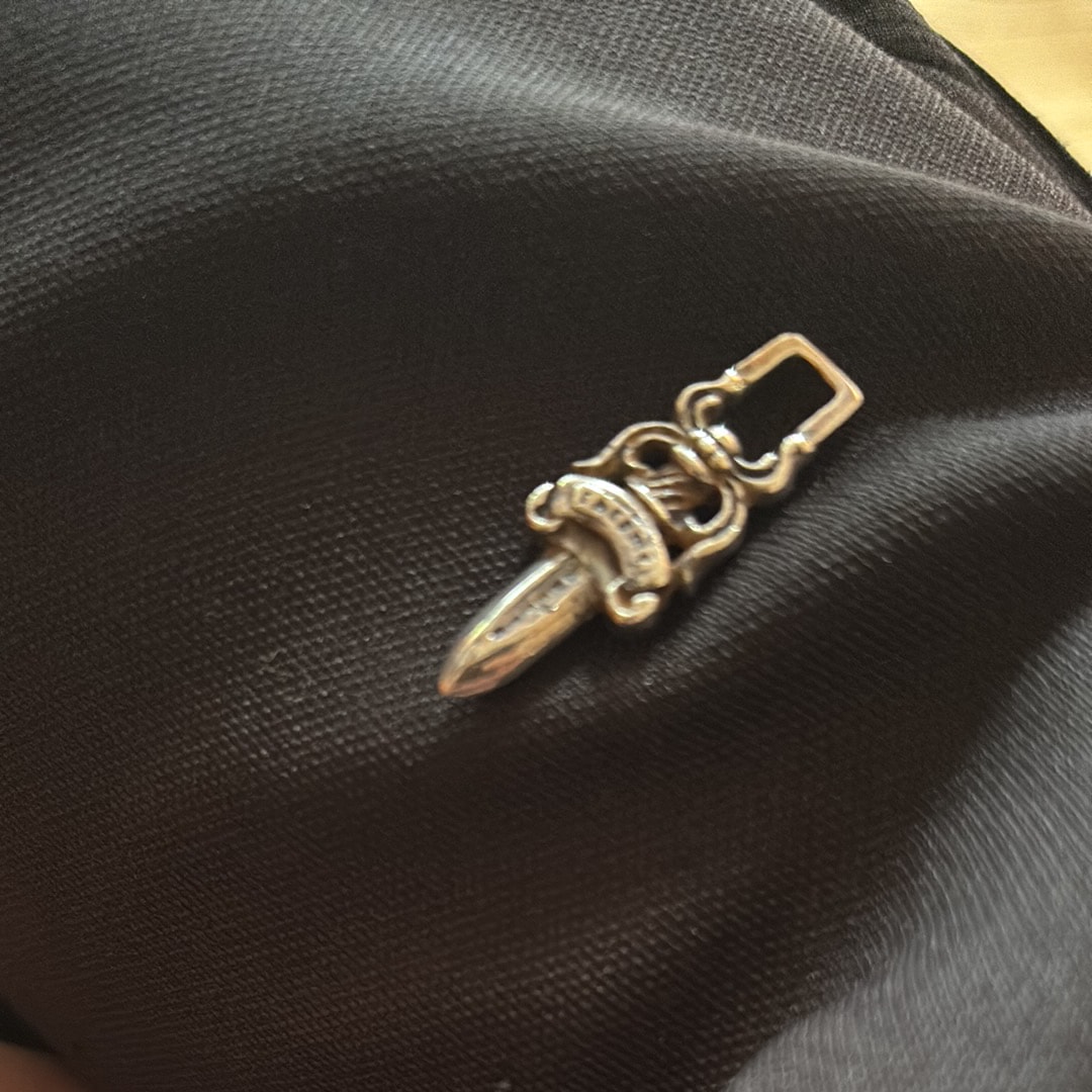 Chrome Hearts #5 Dagger Charm Zip 1 "Silver"