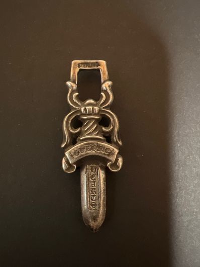 Chrome Hearts #10 Dagger Pendant "Silver"