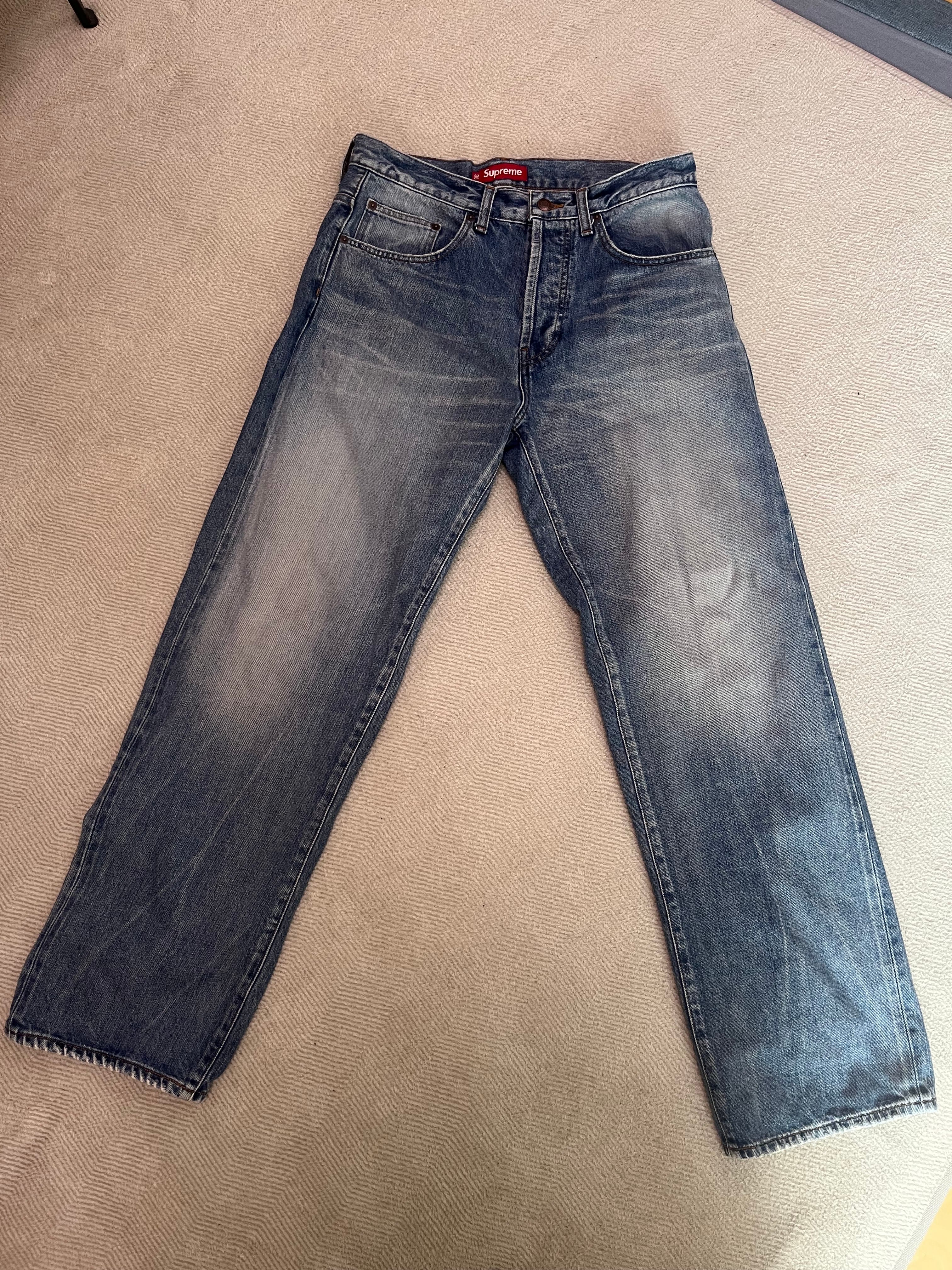 Supreme Distressed Loose Fit Selvedge Jean "Washed Indigo" (24SS)