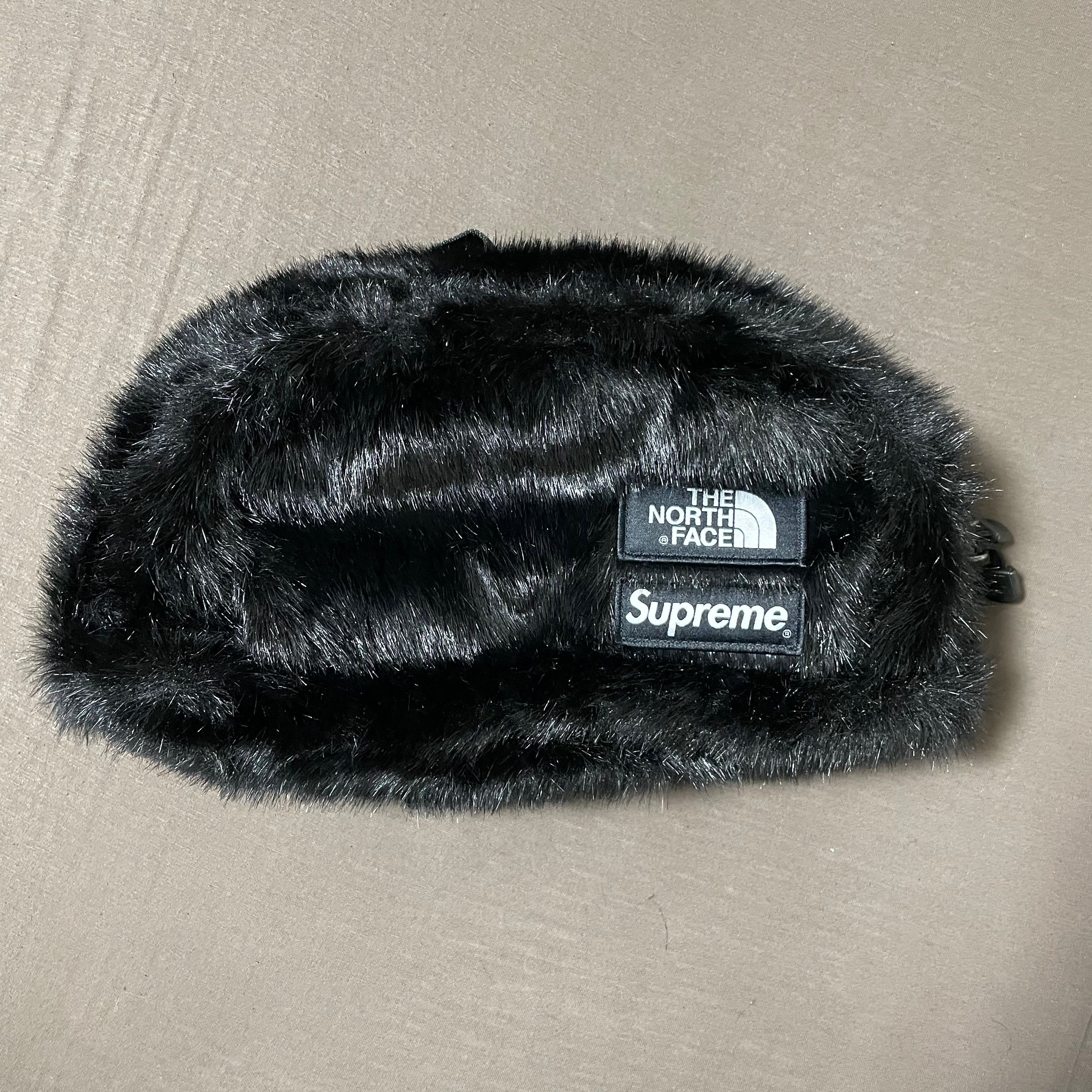 Supreme x The North Face Faux Fur Waist Bag "Black" NM82093I / NF0A5G87