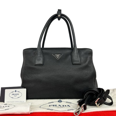 PRADA プラダ 三角ロゴ 金具 レザー ショルダーバッグ ブラック
35687