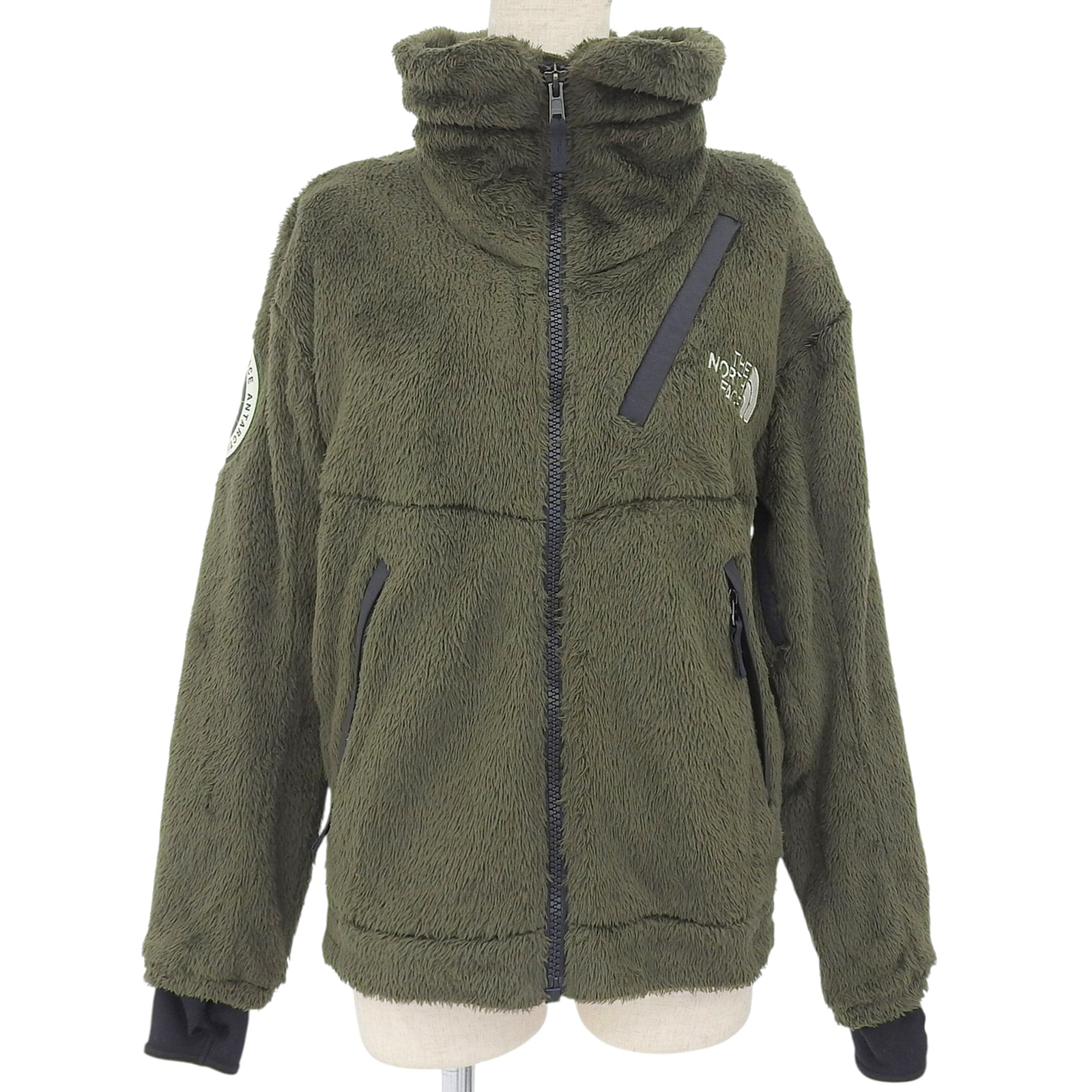 美品 ザ・ノースフェイス Antarctice  Versa  Loft  Jaket M NA61930