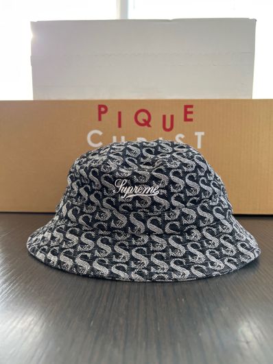 Supreme Hole Punch Denim Crusher "Black"