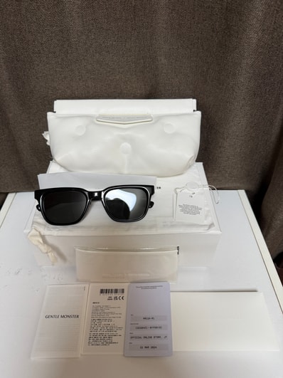 Gentle Monster x Maison Margiela MM110 01 "Black"