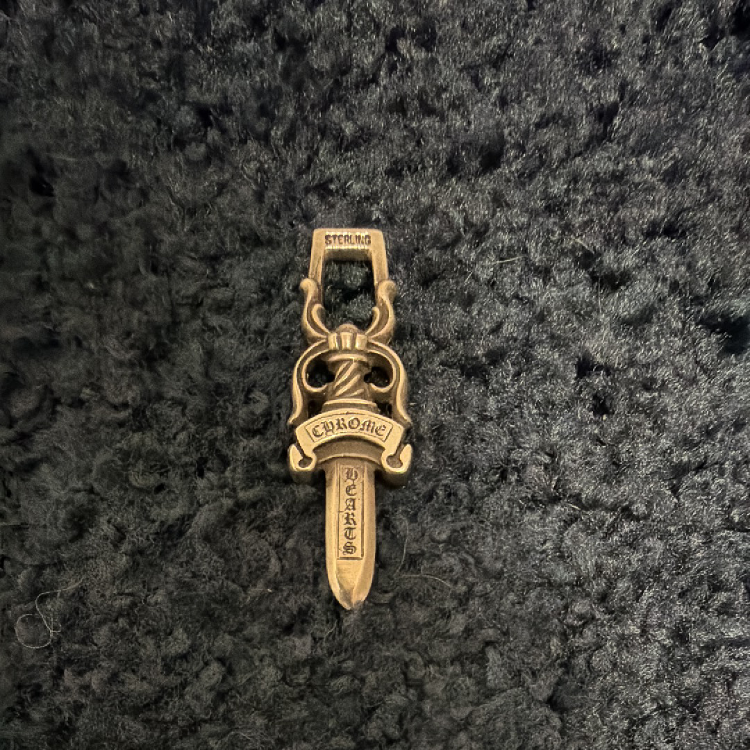 Chrome Hearts #10 Dagger Pendant "Silver"