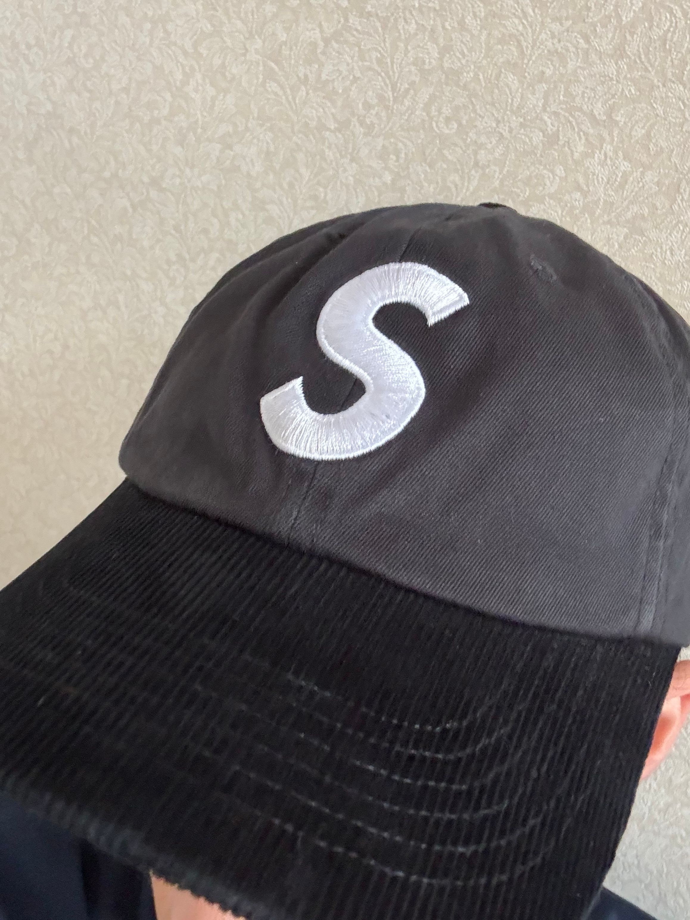 Supreme 2-Tone S Logo 6-Panel "Black"