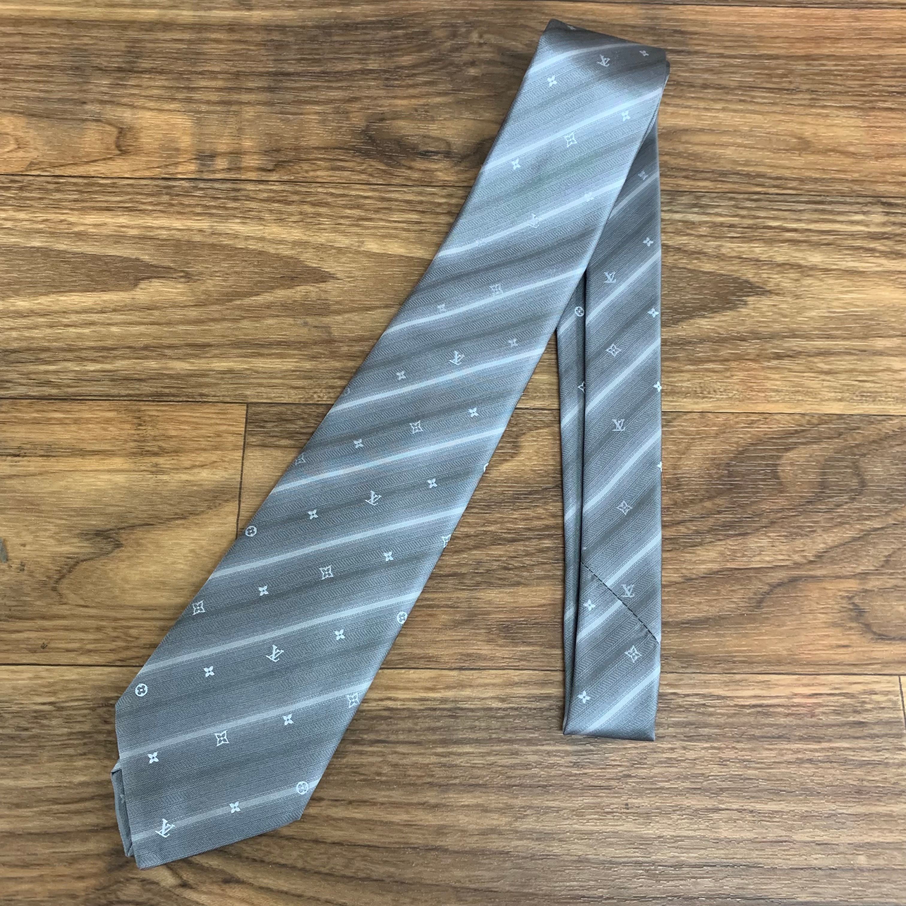 LOUIS VUITTON ネクタイ グレー