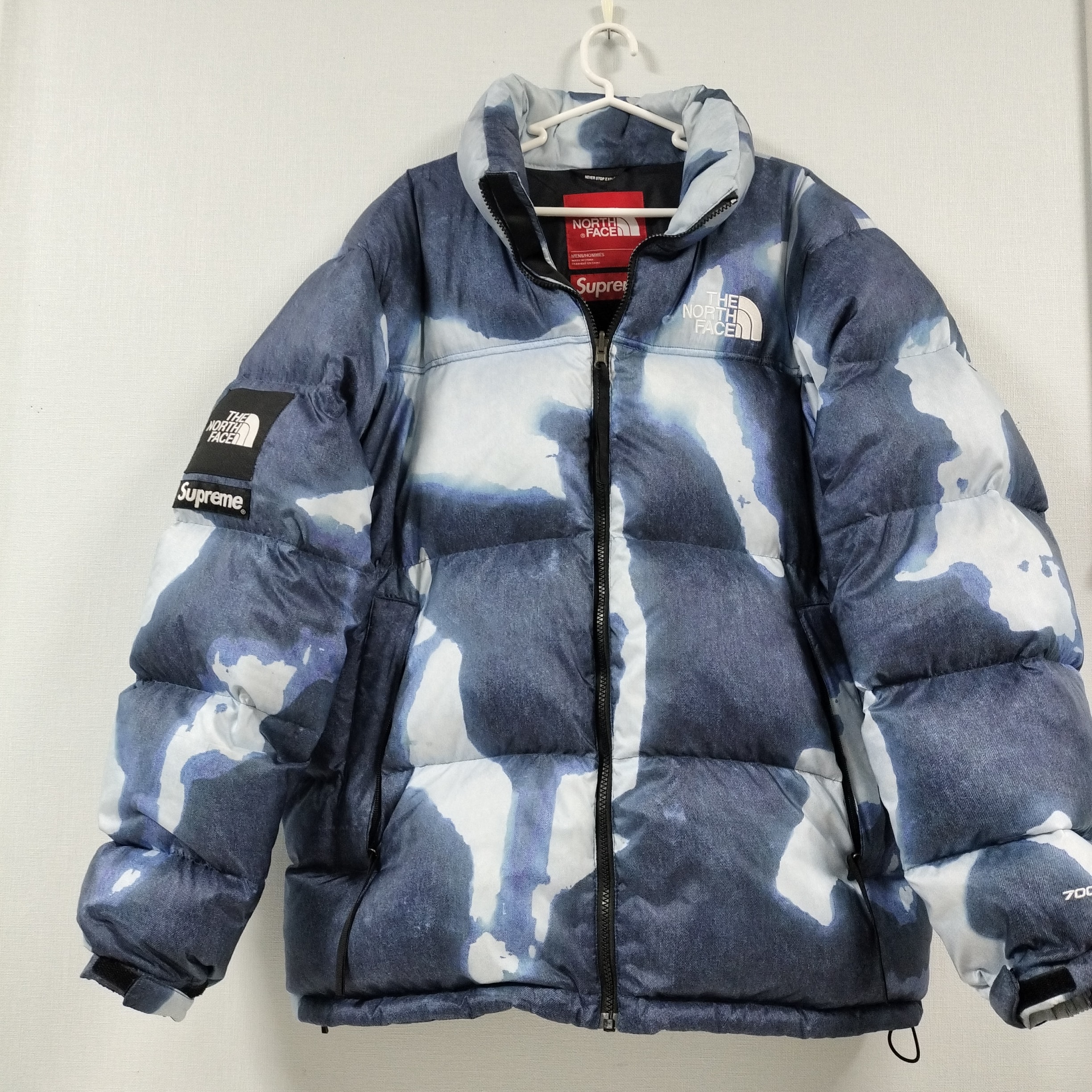 Supreme x The North Face Bleached Denim Print Nuptse Jacket "Indigo"