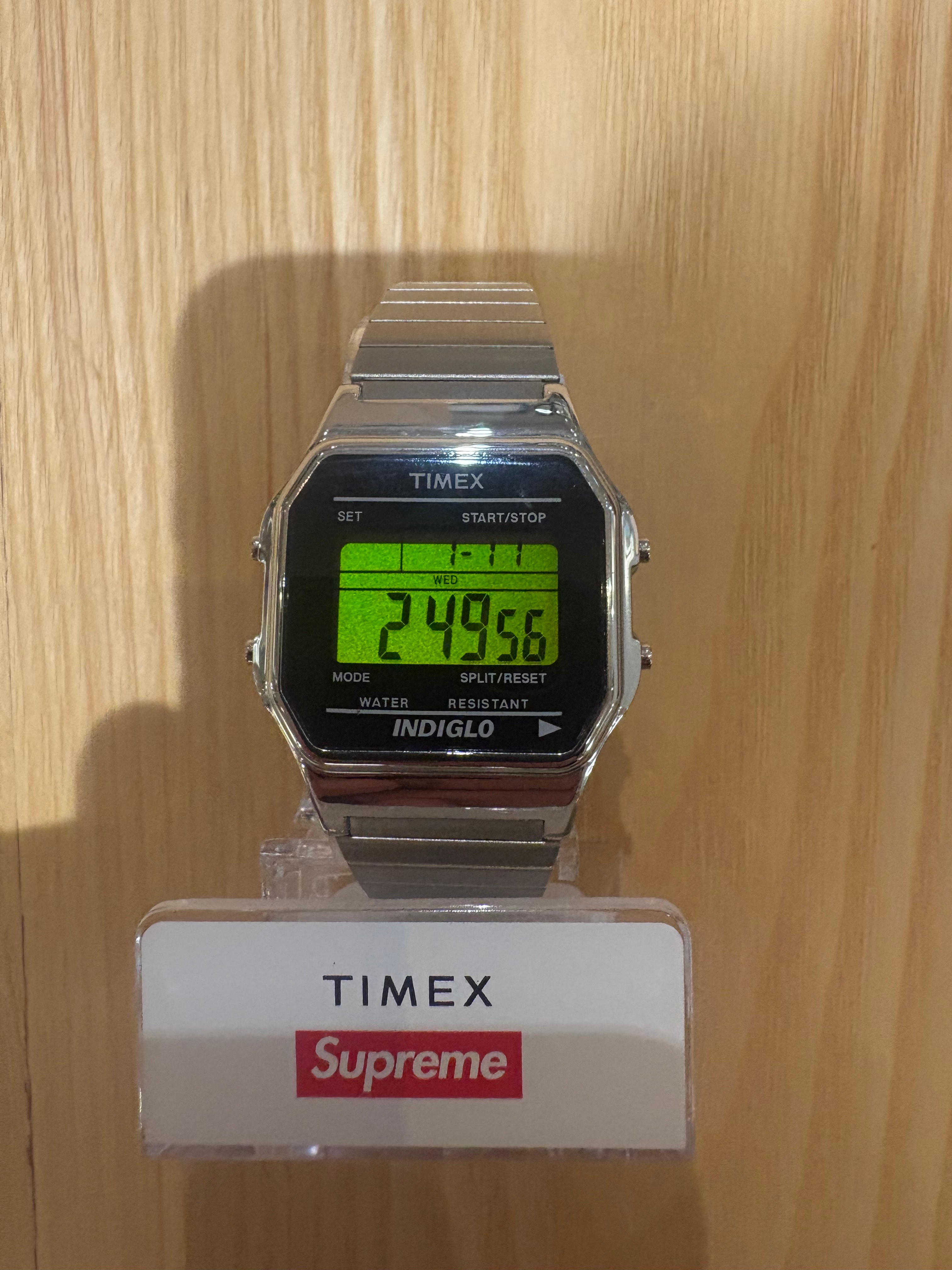 Supreme / Timex® Digital Watch "Silver"
