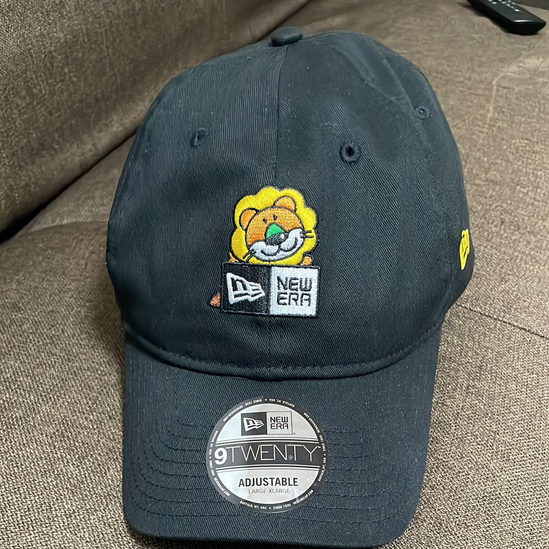 NEW ERA x Tabekko Animals 9Twenty Lion Box Logo "Black"