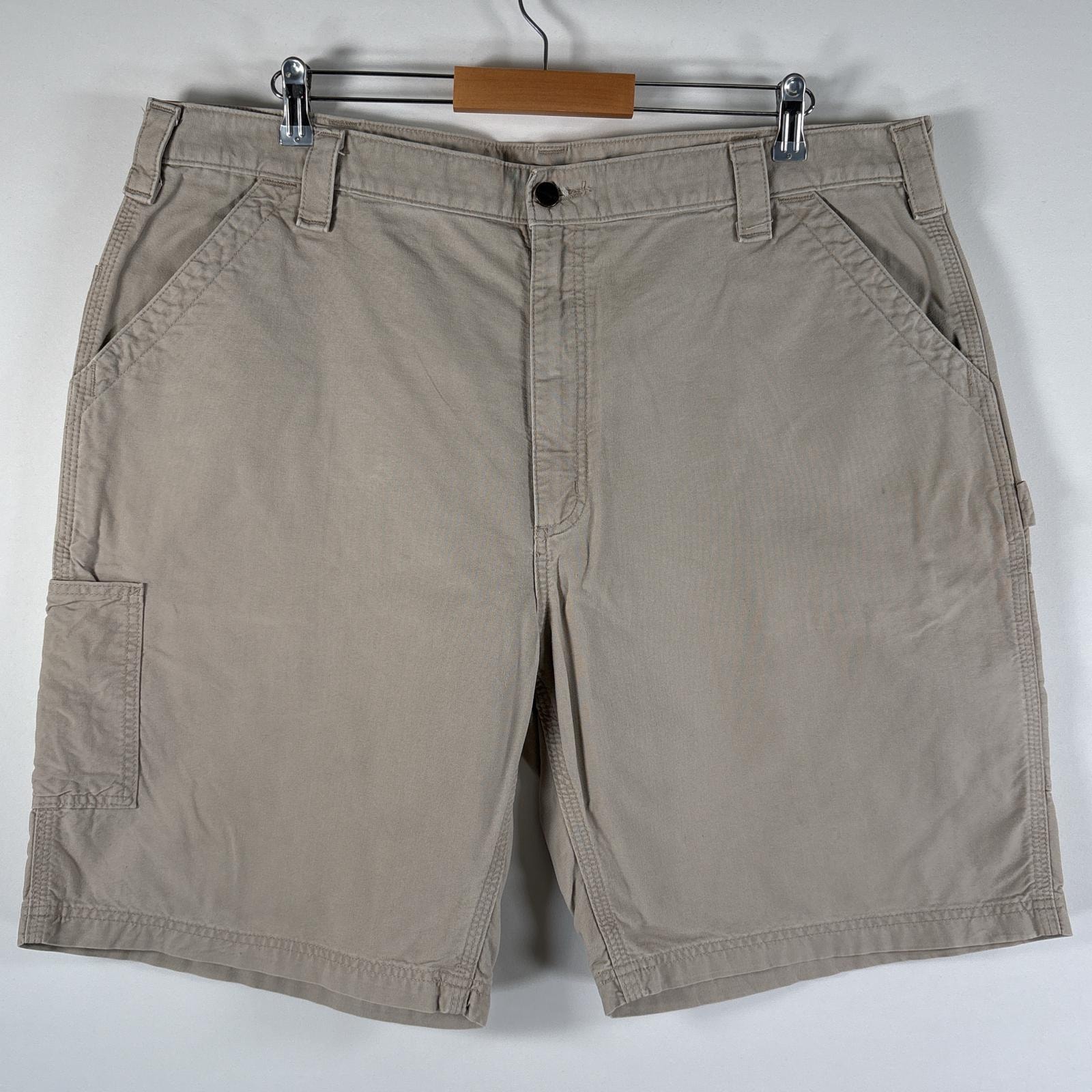 古着 カーハート Carhartt ダック ショートパンツ 大きいサイズ ワークショーツ ワンポイント ペインター ハンマーループ w42  ベージュ系 メンズ