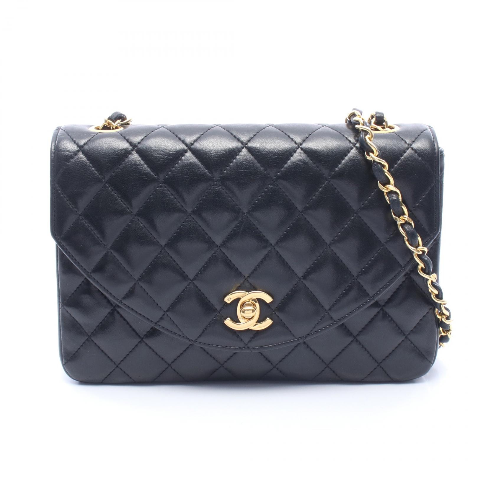 シャネル CHANEL マトラッセ ショルダーバッグ バッグ ラムスキン(羊革) レディース ブラック系 【中古】
