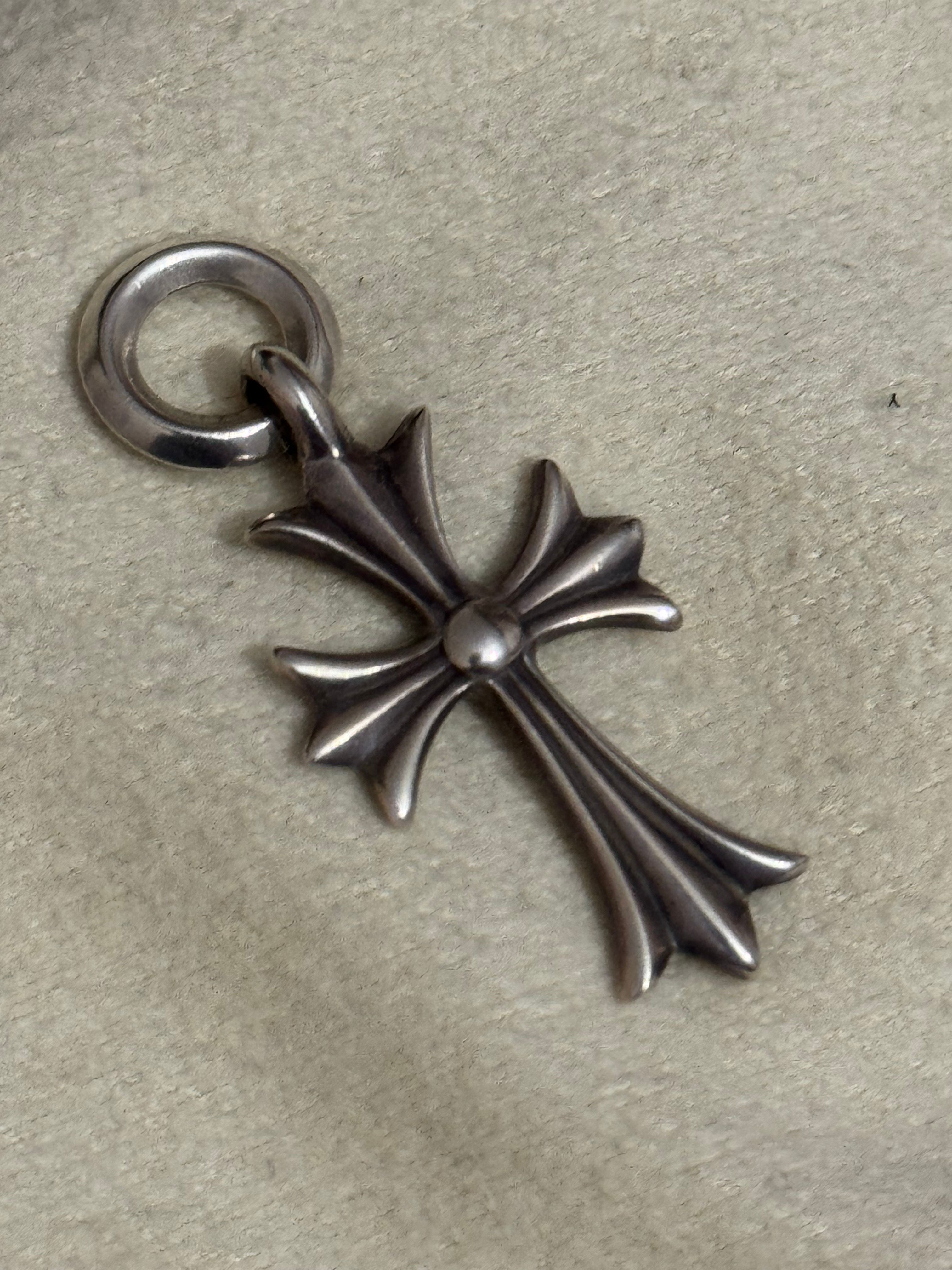Chrome Hearts Tiny CH Cross Charm "Silver"