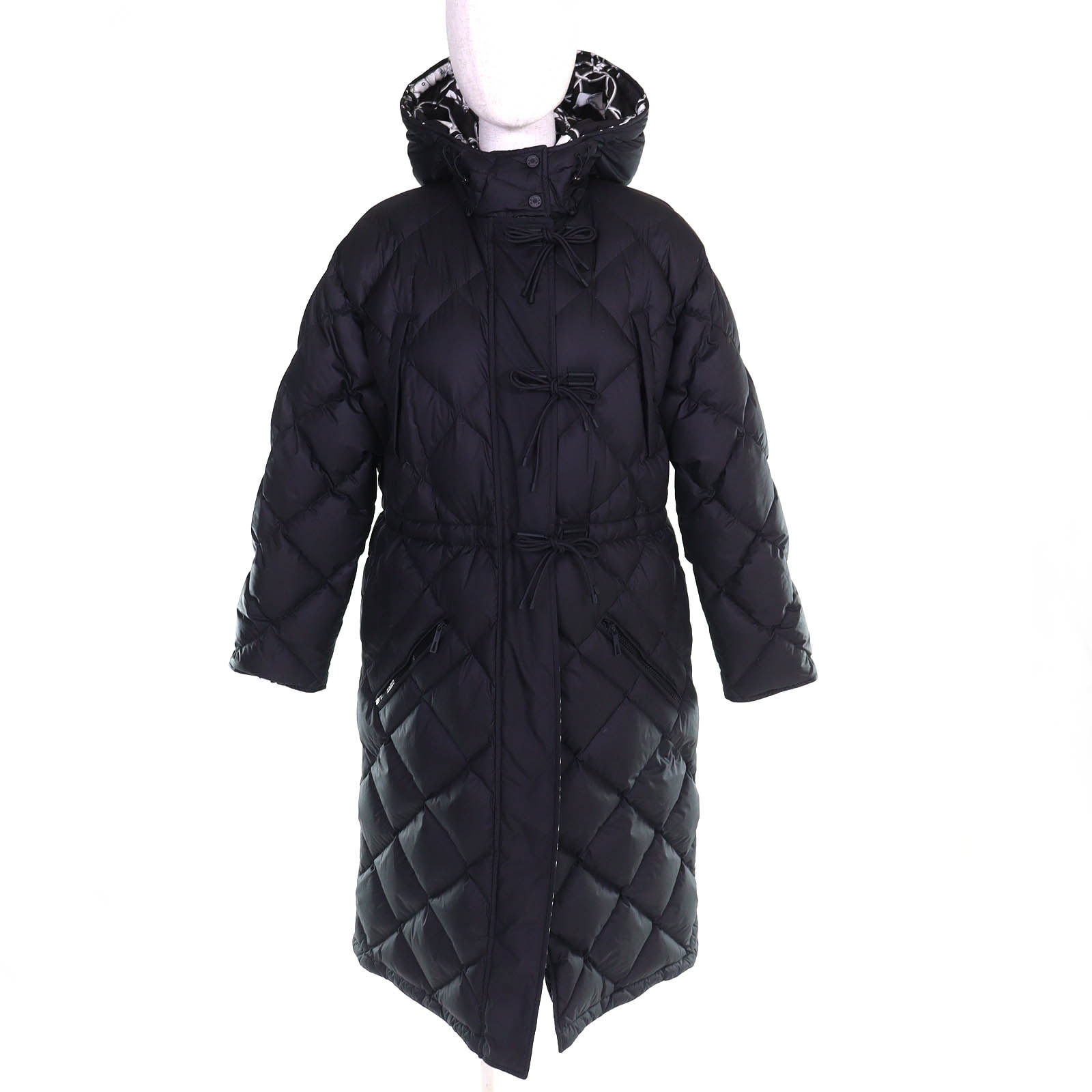 極美品 エルメス ダウンコート 朝の散歩 黒 白 34 2H0158D4