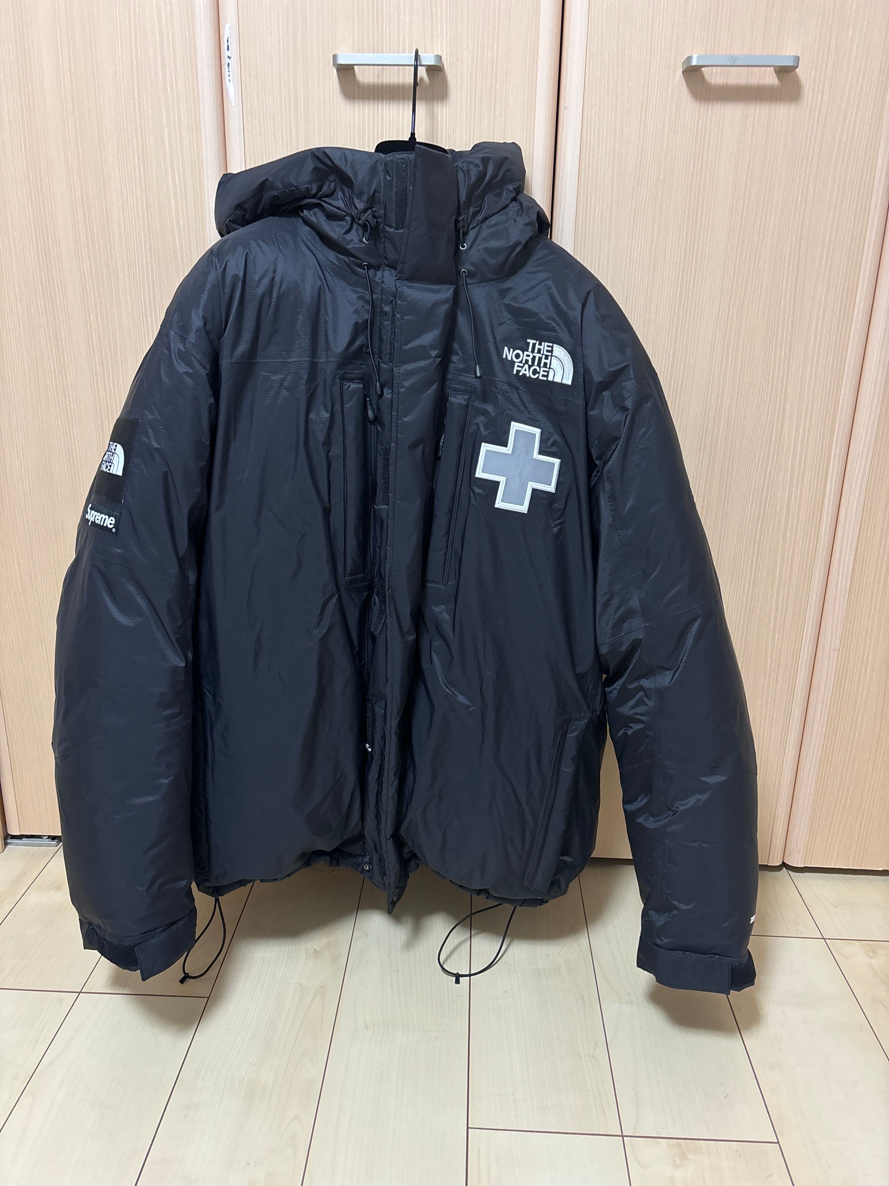 Supreme x The North Face Summit Series Rescue Baltoro Jacket "Black"