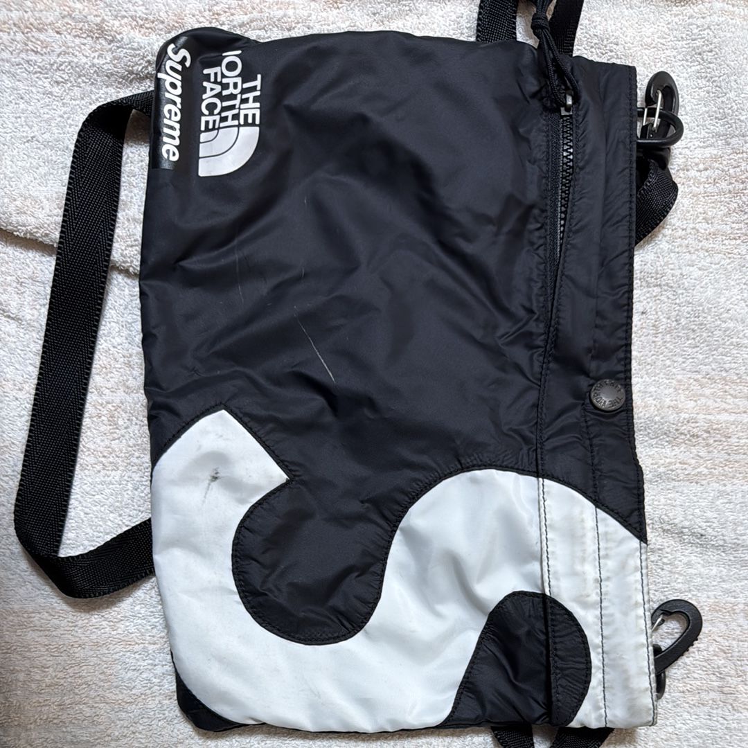 Supreme x The North Face S Logo Shoulder Bag "Black"