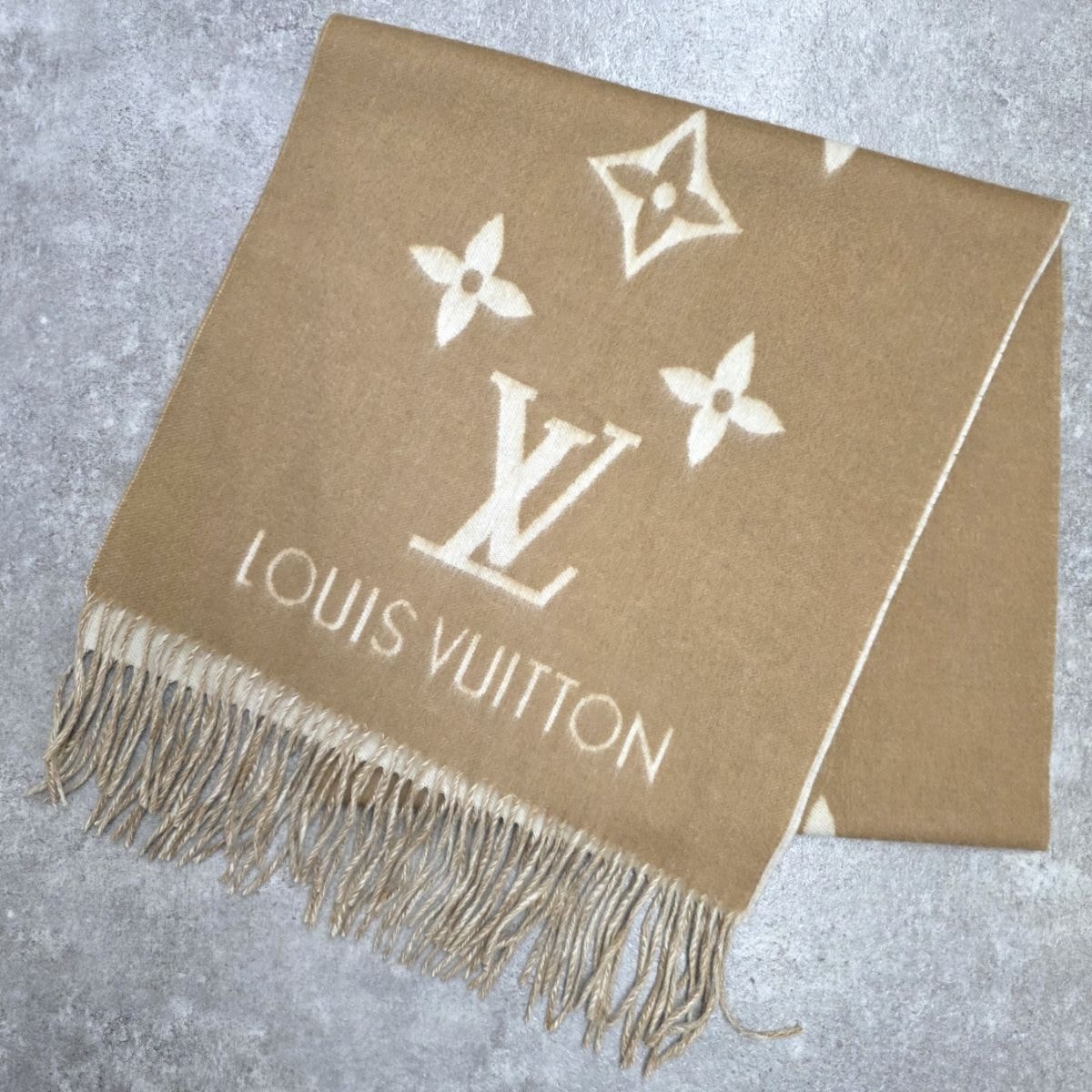 LOUIS VUITTON ルイ・ヴィトン レイキャビック モノグラム柄 ストール ショール マフラー M76067 カシミヤ ベージュ アイボリー レディース【中古】