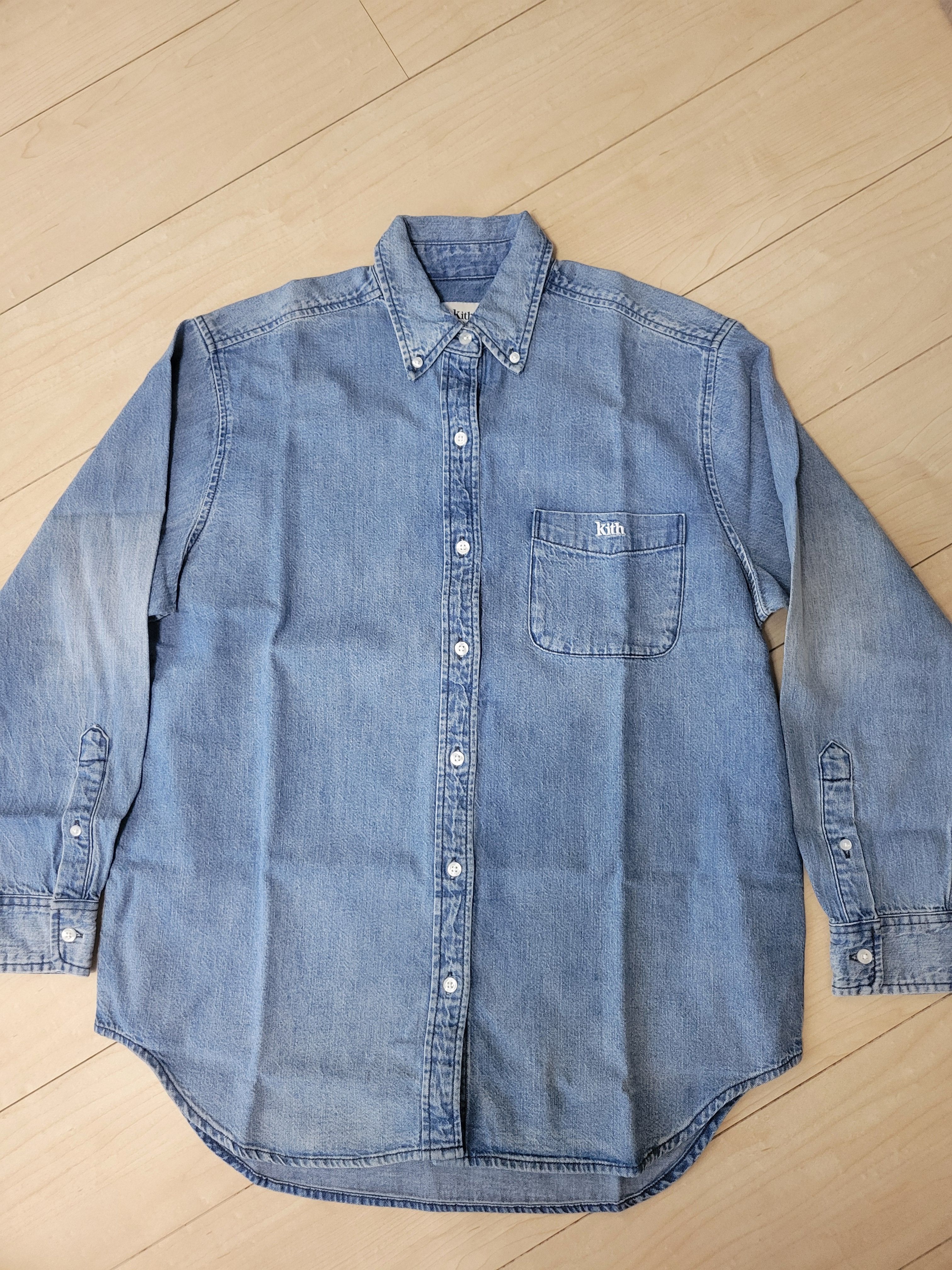 kith ウィメンズ デニムシャツ