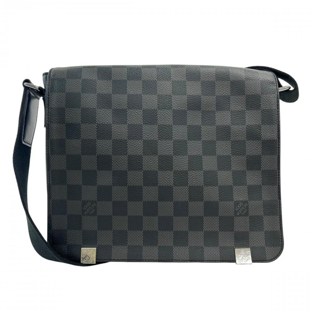 LOUIS VUITTON ルイヴィトン ショルダーバッグ ディストリクト PM ダミエグラフィット N41028 ダミエキャンバス    ブラック 黒 グレー シルバー金具 メンズ【中古品】