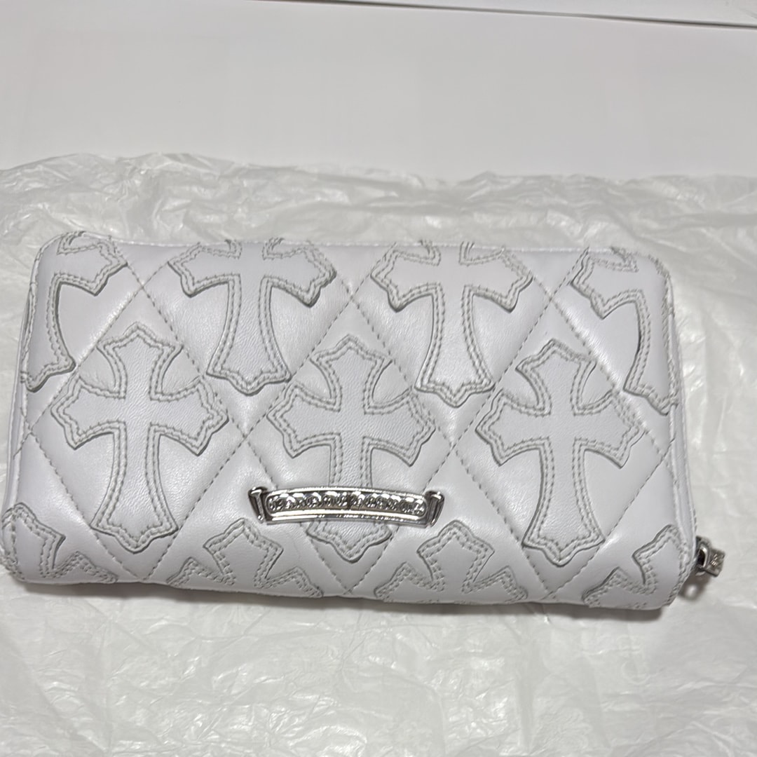 Chrome Hearts REC F ZIP Cemetery Cross Quilted Leather Wallet "White"