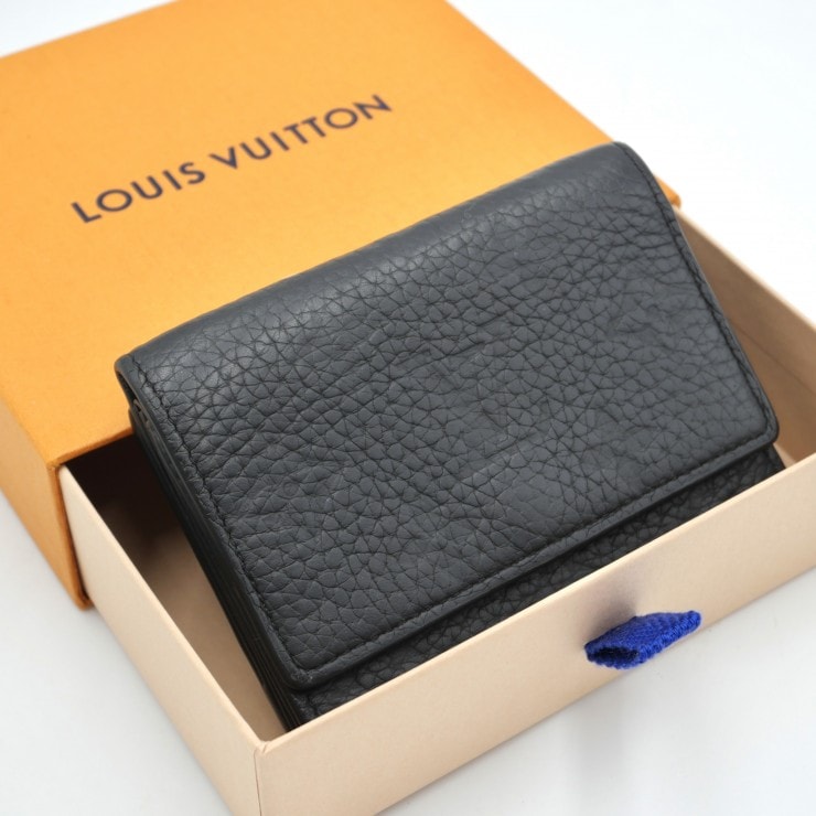 LOUIS VUITTON(ルイ・ヴィトン)ポルトフォイユ・パイロット 三つ折り財布 コンパクトウォレット モノグラム・アンプラント ノワール ブラック レザー メンズ レディース M82556【中古】