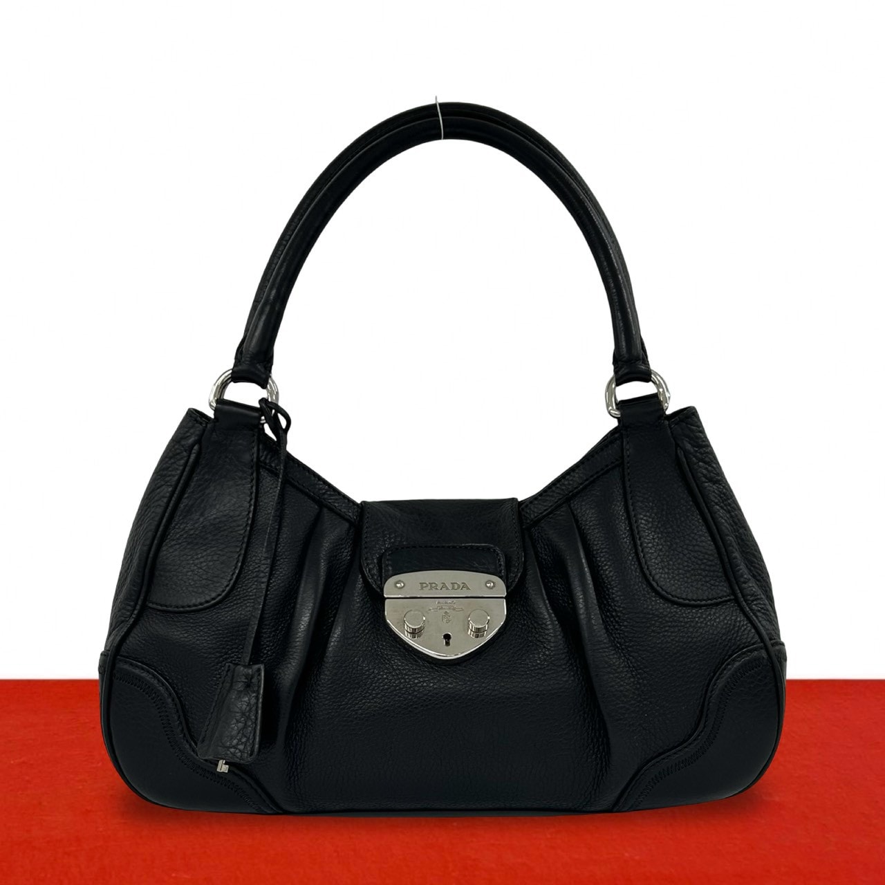 PRADA プラダ ロゴ 金具 レザー トートバッグ ブラック
 246-2