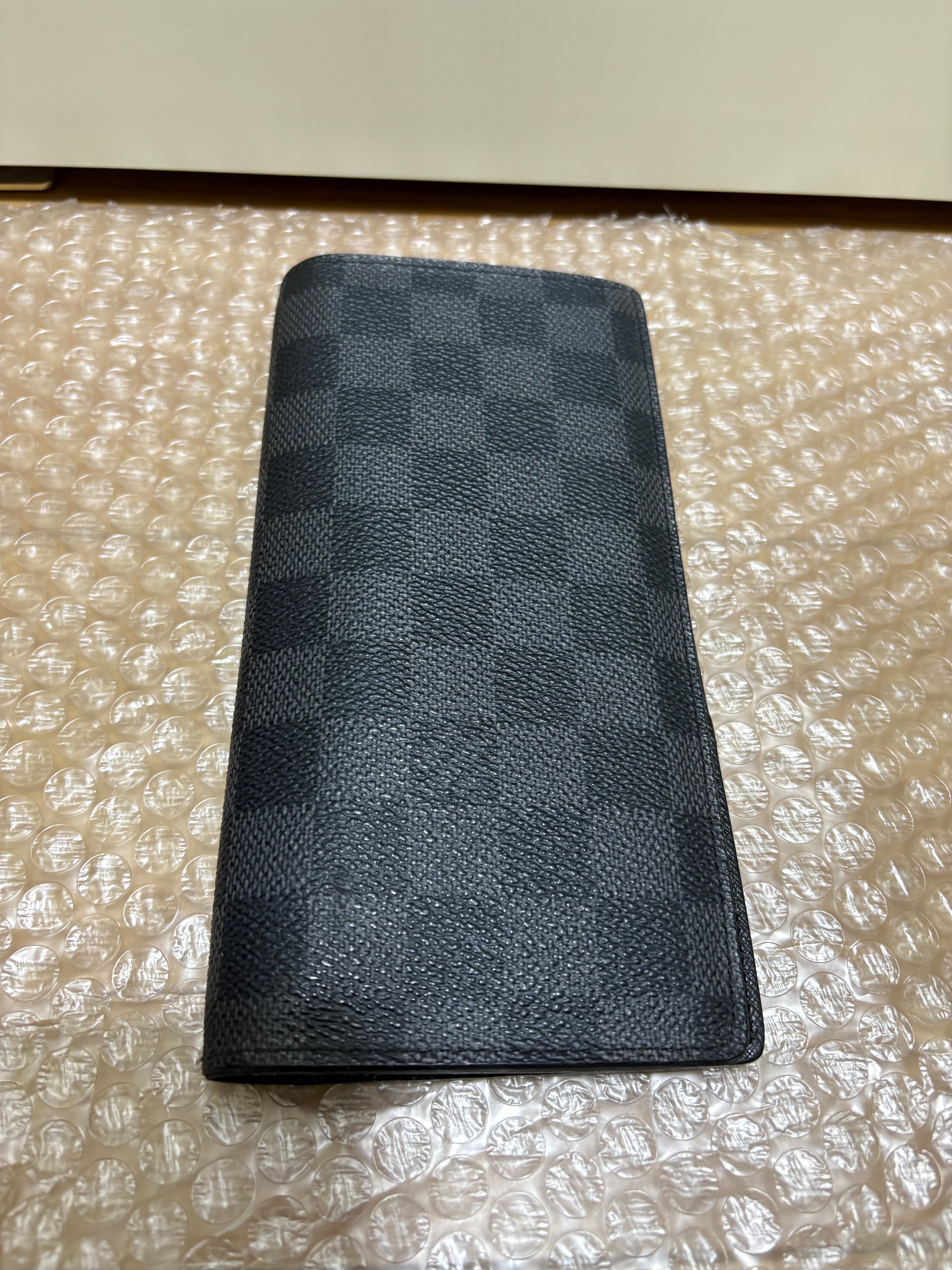 Louis Vuitton Brazza Wallet Damier Graphite