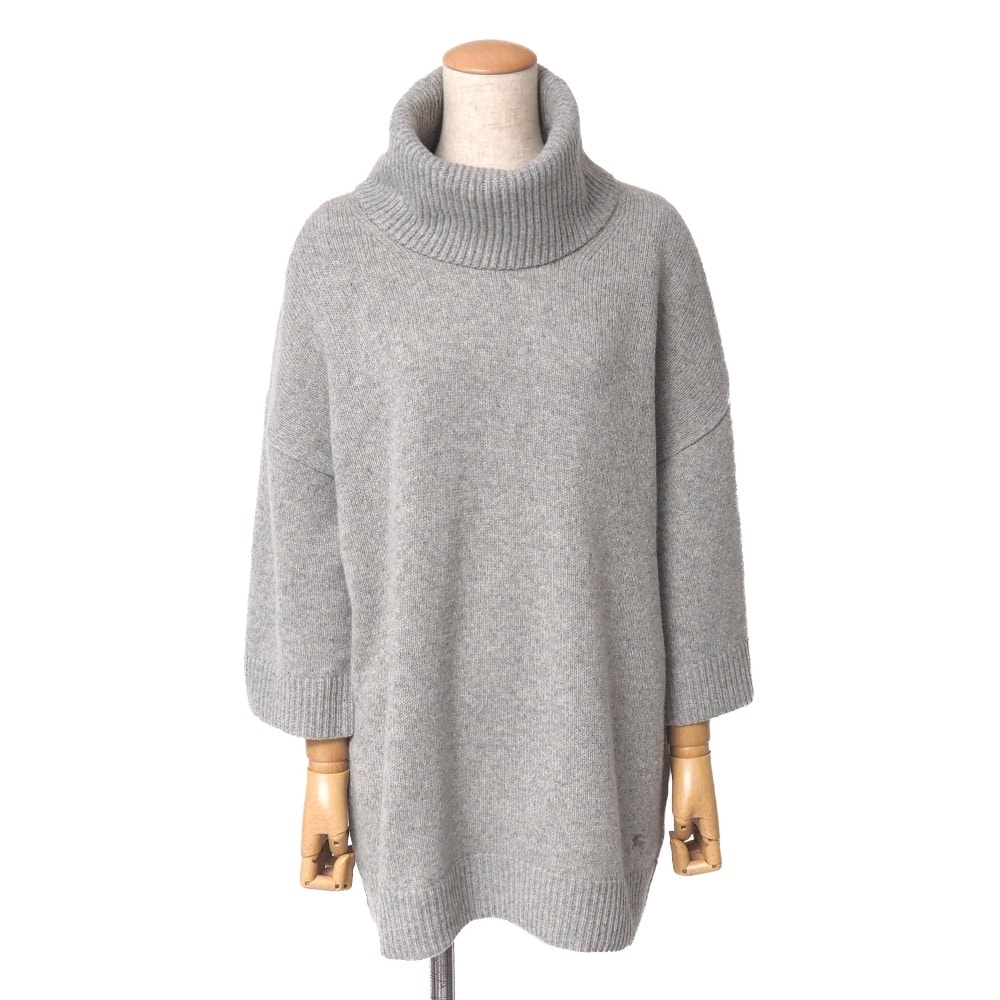 ■美品■BURBERRY バーバリー ニット サイズ1 タートルネック ドロップショルダー セーター ブランド古着【中古】20260831/RB0591