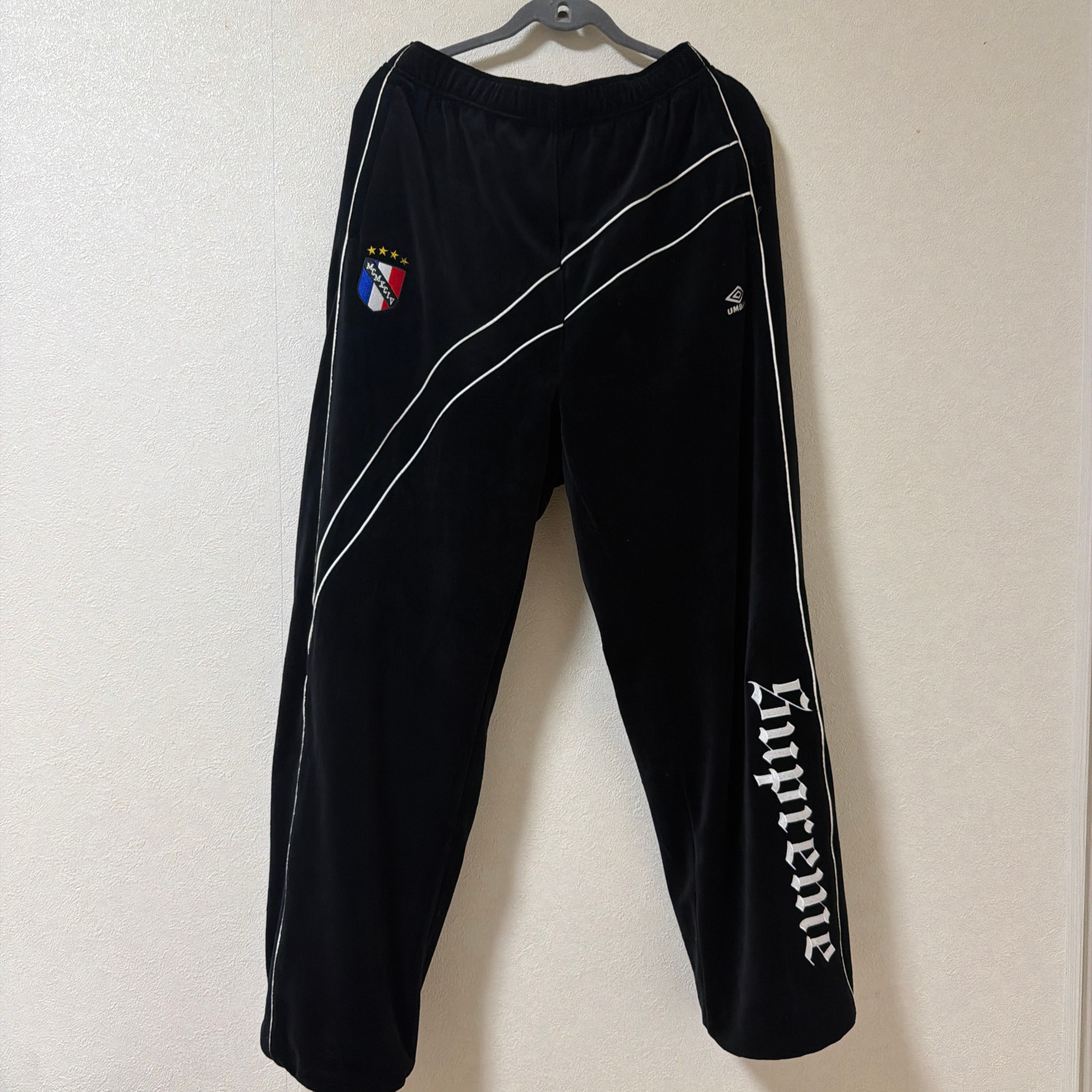 Supreme x Umbro Velour Track Pant "Black"