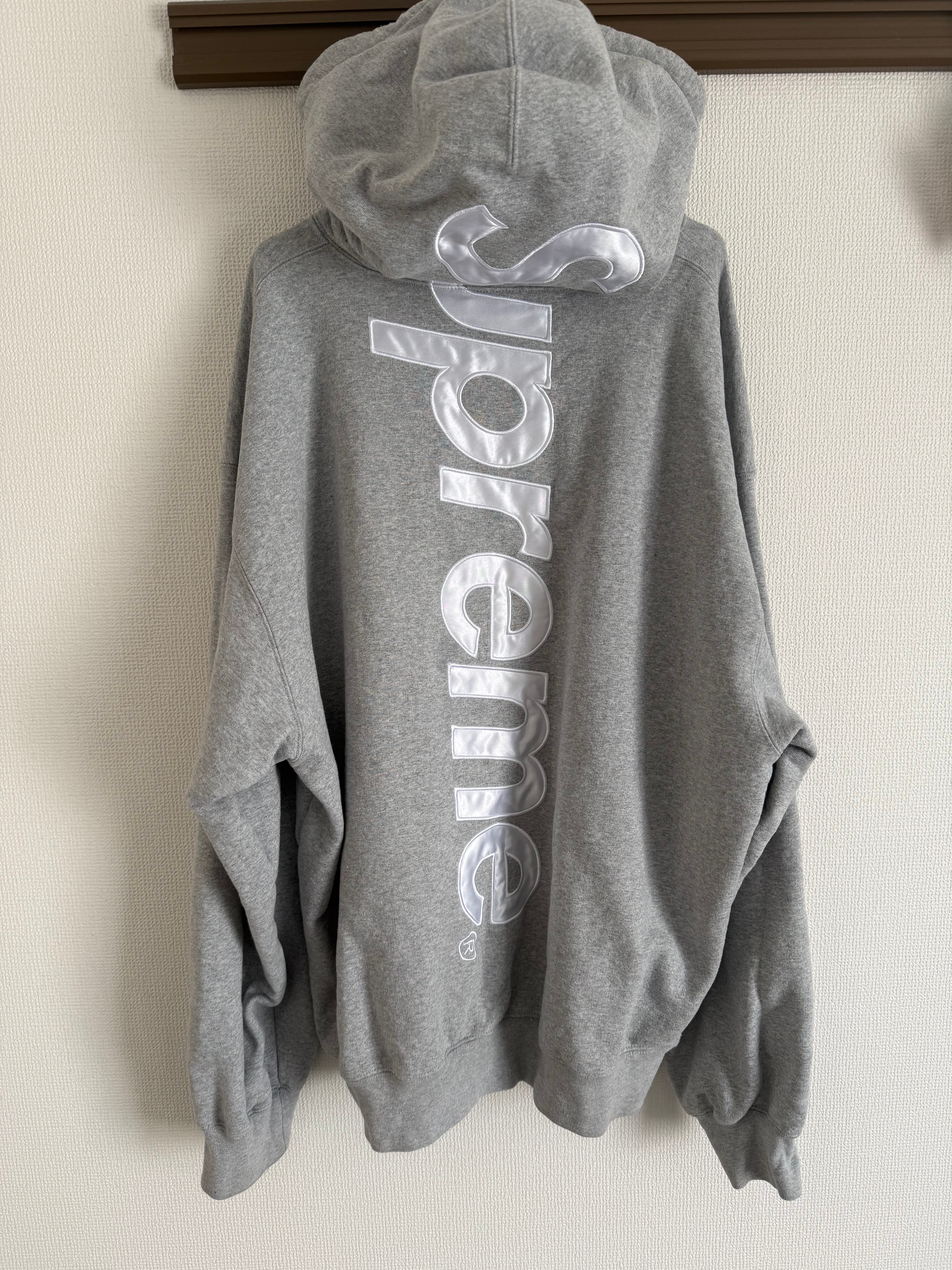 Supreme Satin Applique Hooded Sweatshirt (25FW) "Heather Grey"