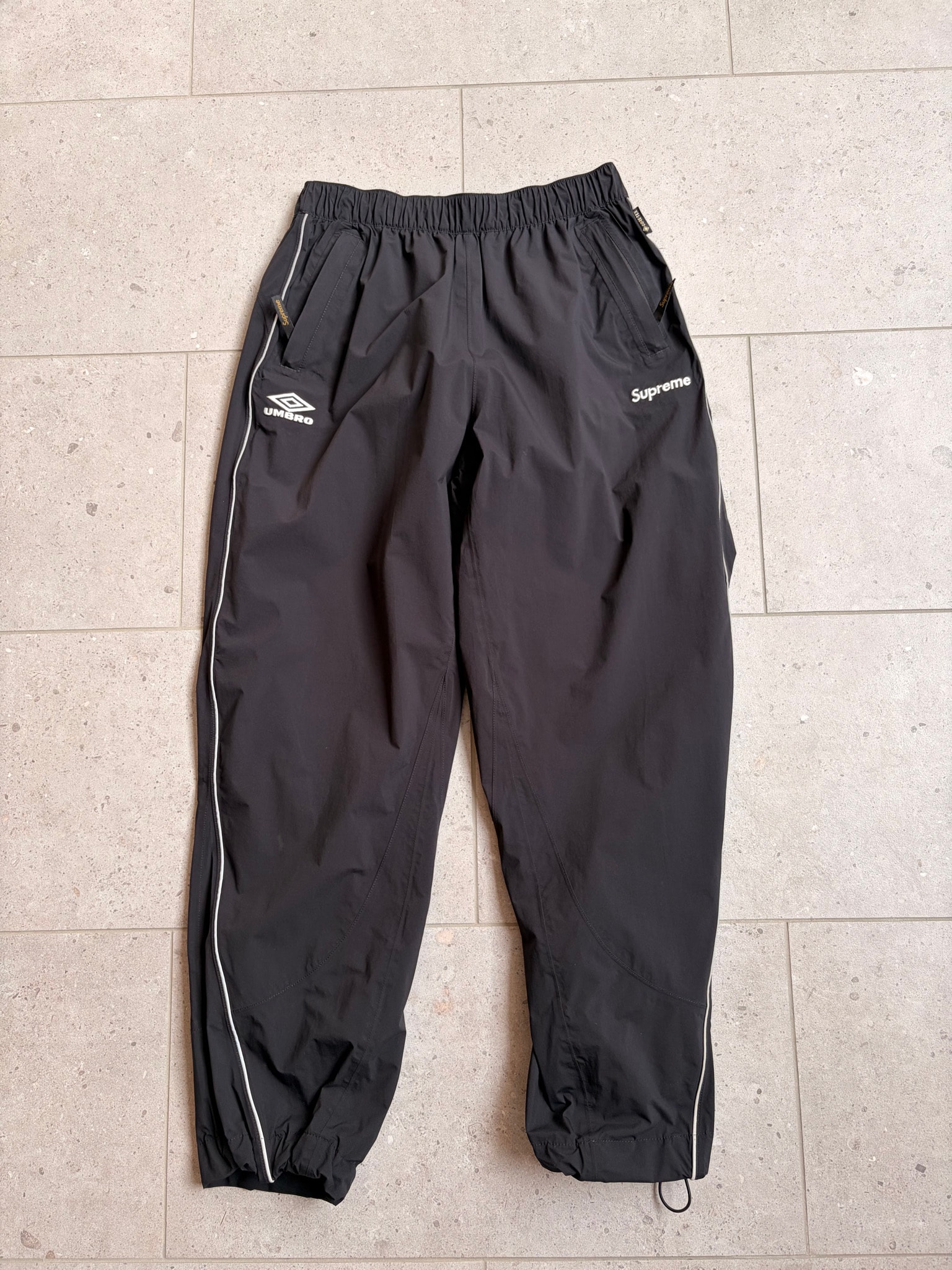 Supreme x Umbro GORE-TEX Track Pant "Black"
