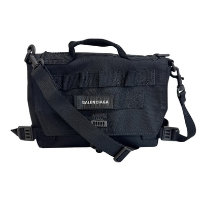 バレンシアガ BALENCIAGA ショルダーバッグ アーミー スモール メッセンジャーバッグ 斜め掛け ロゴ 656106 ブラック