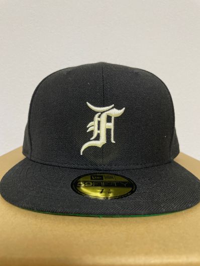 FEAR OF GOD ESSENTIALS New Era Fitted Cap (FW20) "Black"