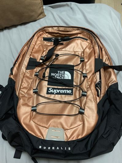 Supreme x The North Face Metallic Borealis Backpack "Pink"
