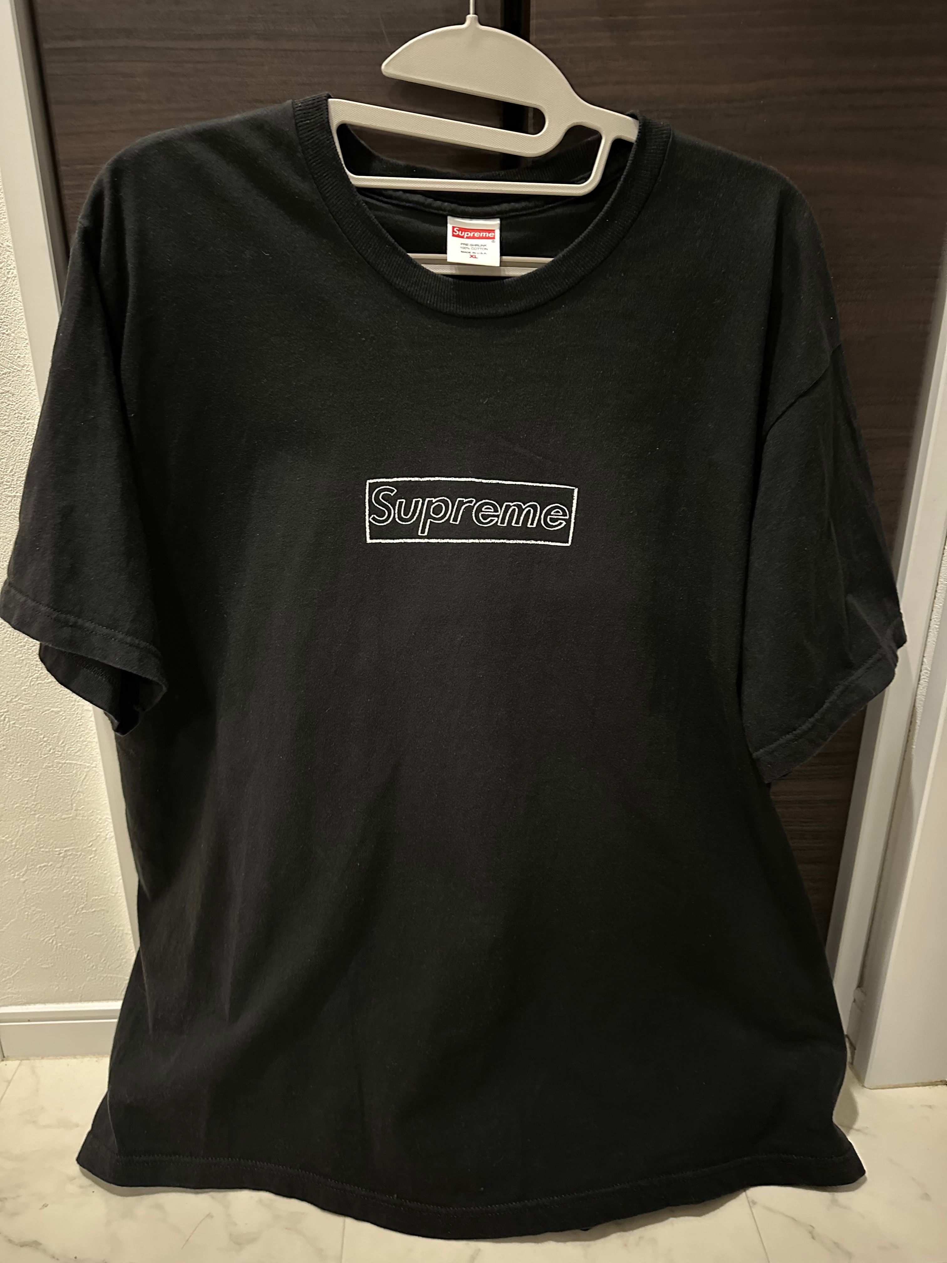 Supreme KAWS Chalk Logo Tee "Black"