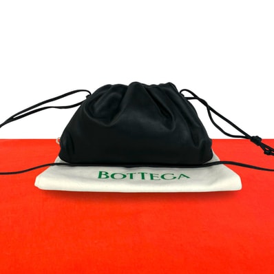 BOTTEGA VENETA ボッテガヴェネタ レザー ショルダーバッグ ブラック
26230
