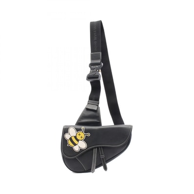 ディオール Dior DIOR × kaws SADDLE サドル ウエストバッグ ボディバッグ バッグ レザー メンズ ブラック系 / ホワイト系 / イエロー系 【中古】