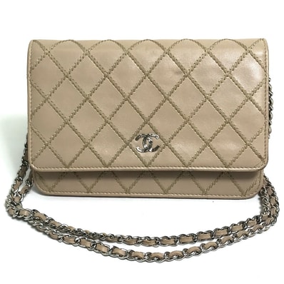 シャネル CHANEL マトラッセデザイン CC ココマーク カバン チェーンウォレット ショルダーバッグ 長財布 ラムスキン ベージュ