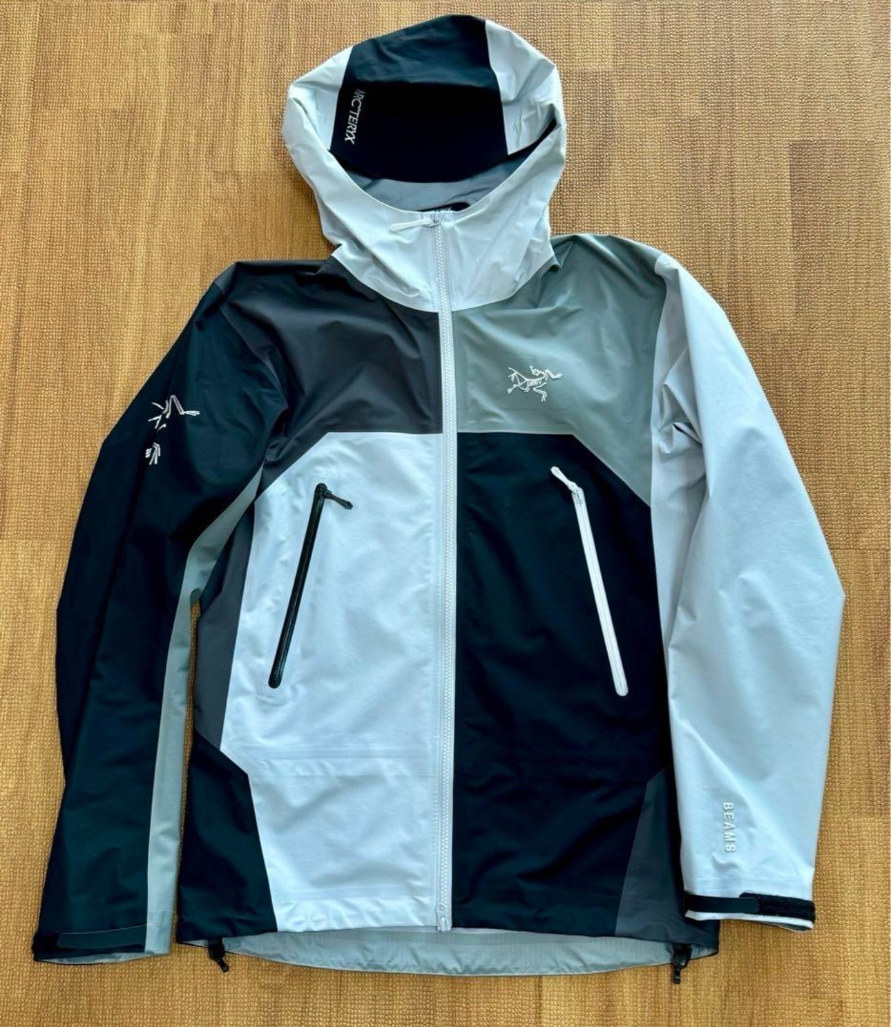 アークテリクス x ビームス 侘び寂び(ワビサビ) ベータ ジャケット メンズ "トランクイル" X000007490