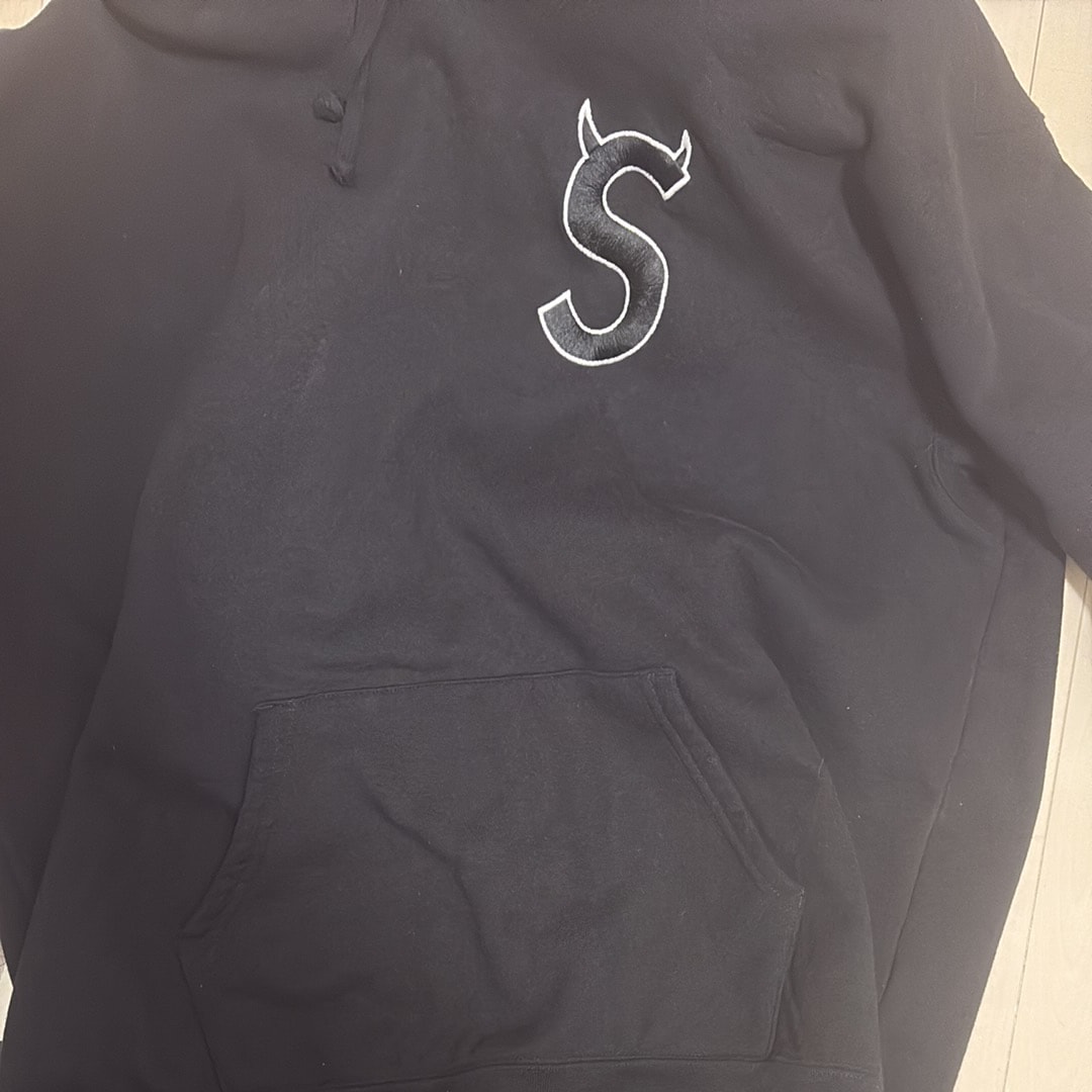 Supreme S Logo Hooded Sweatshirt "Black" (22FW)