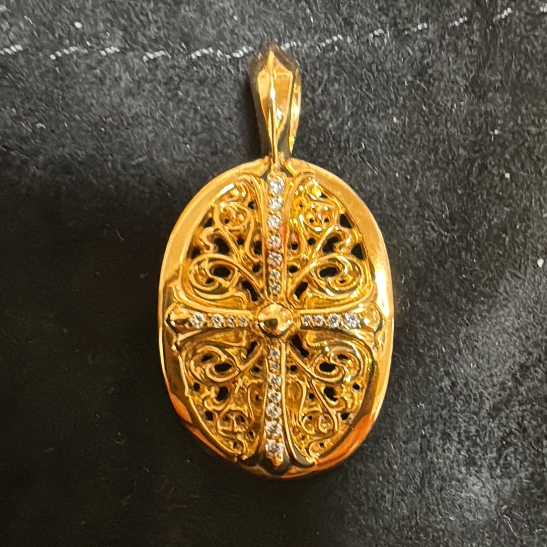 Chrome Hearts 22K Classic Oval Pave Diamond Necklace Top "Gold"