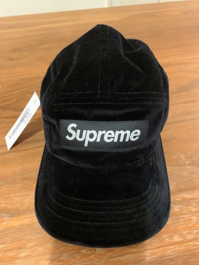Supreme Ventile® S Logo 6-Panel "Black"